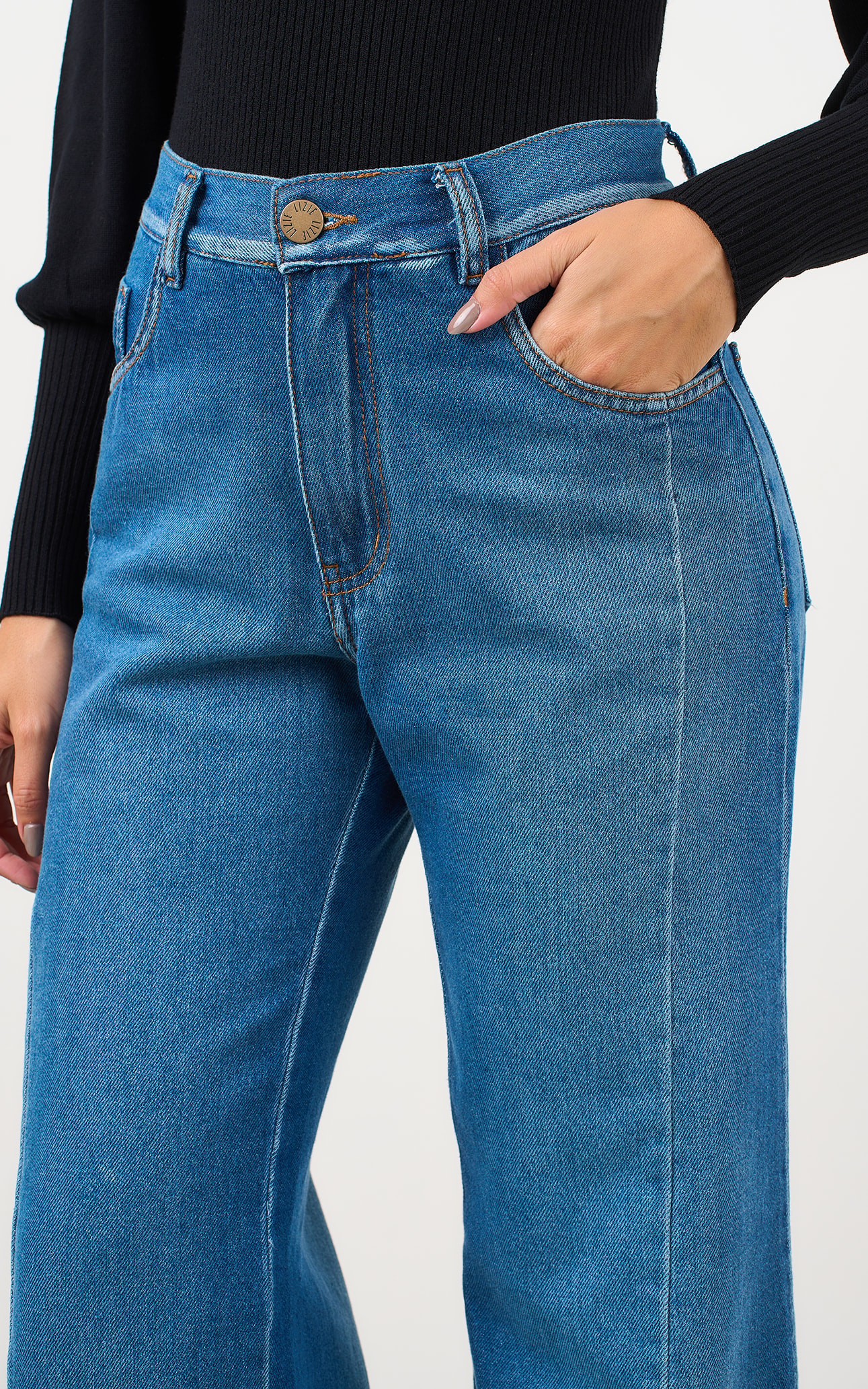 Calça Jeans Recorte Ícone Jeans Medio