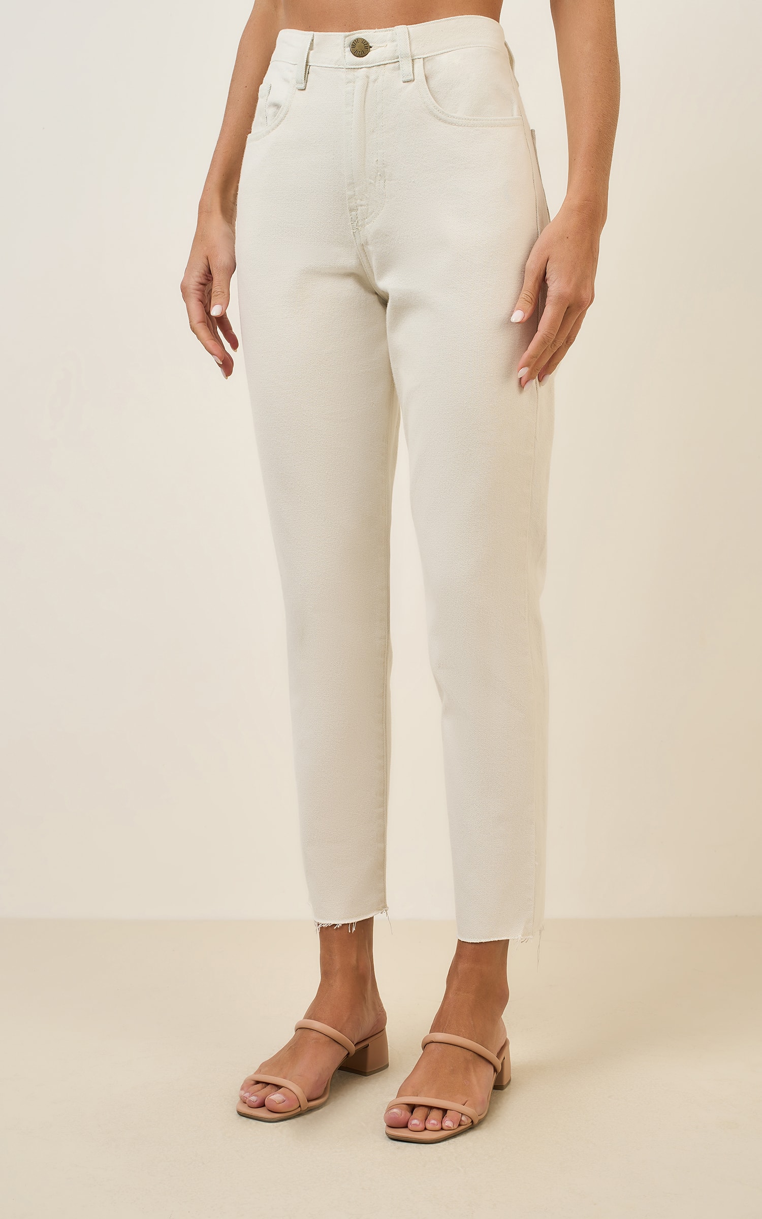 Calça Jeans Reta Delave Jeans Claro