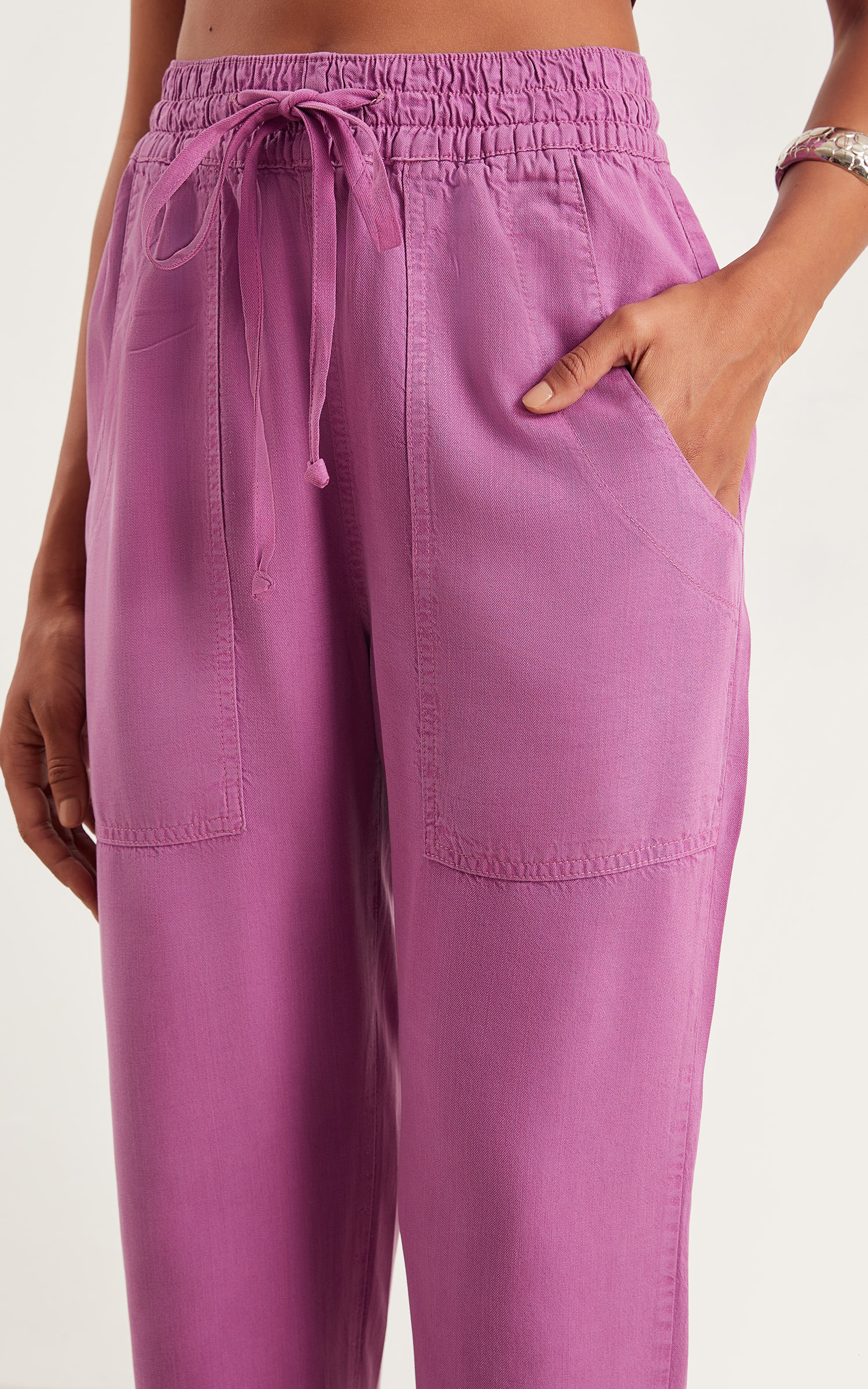 Calça Jogger Bolso Quadrado Fucsia