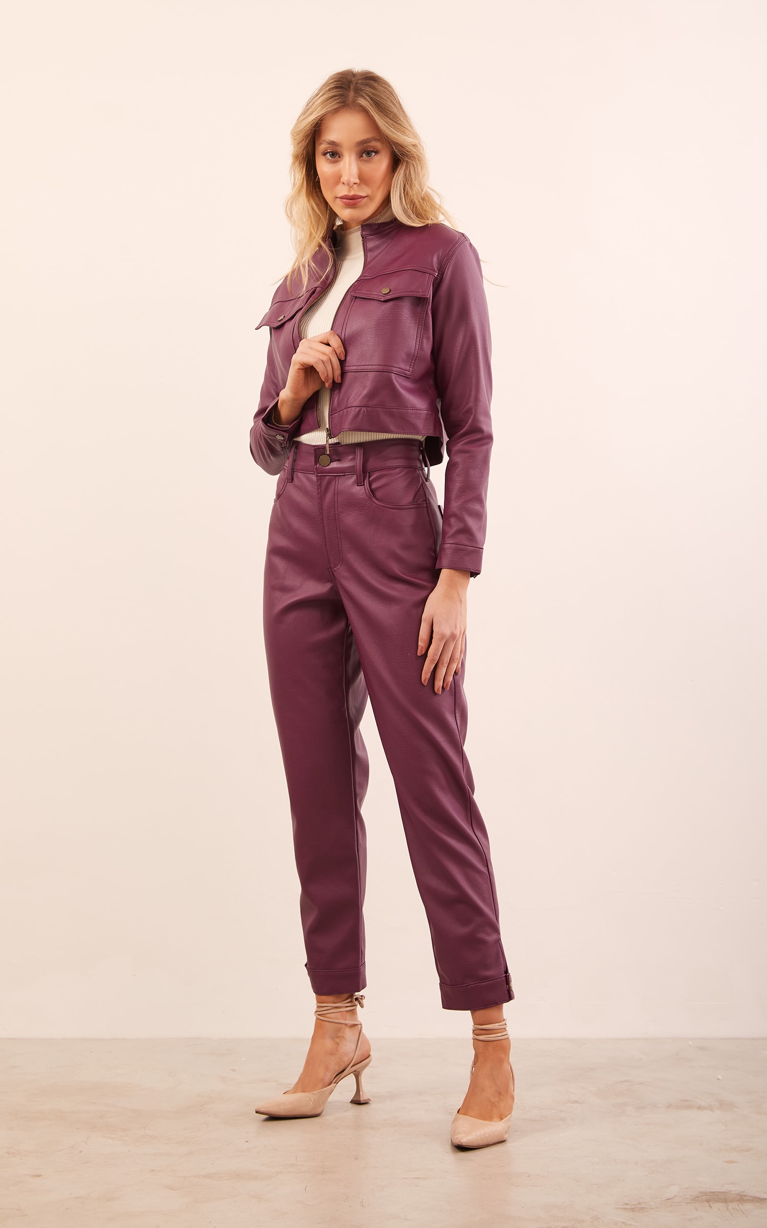 Calça Like Leather Cenoura Roxo