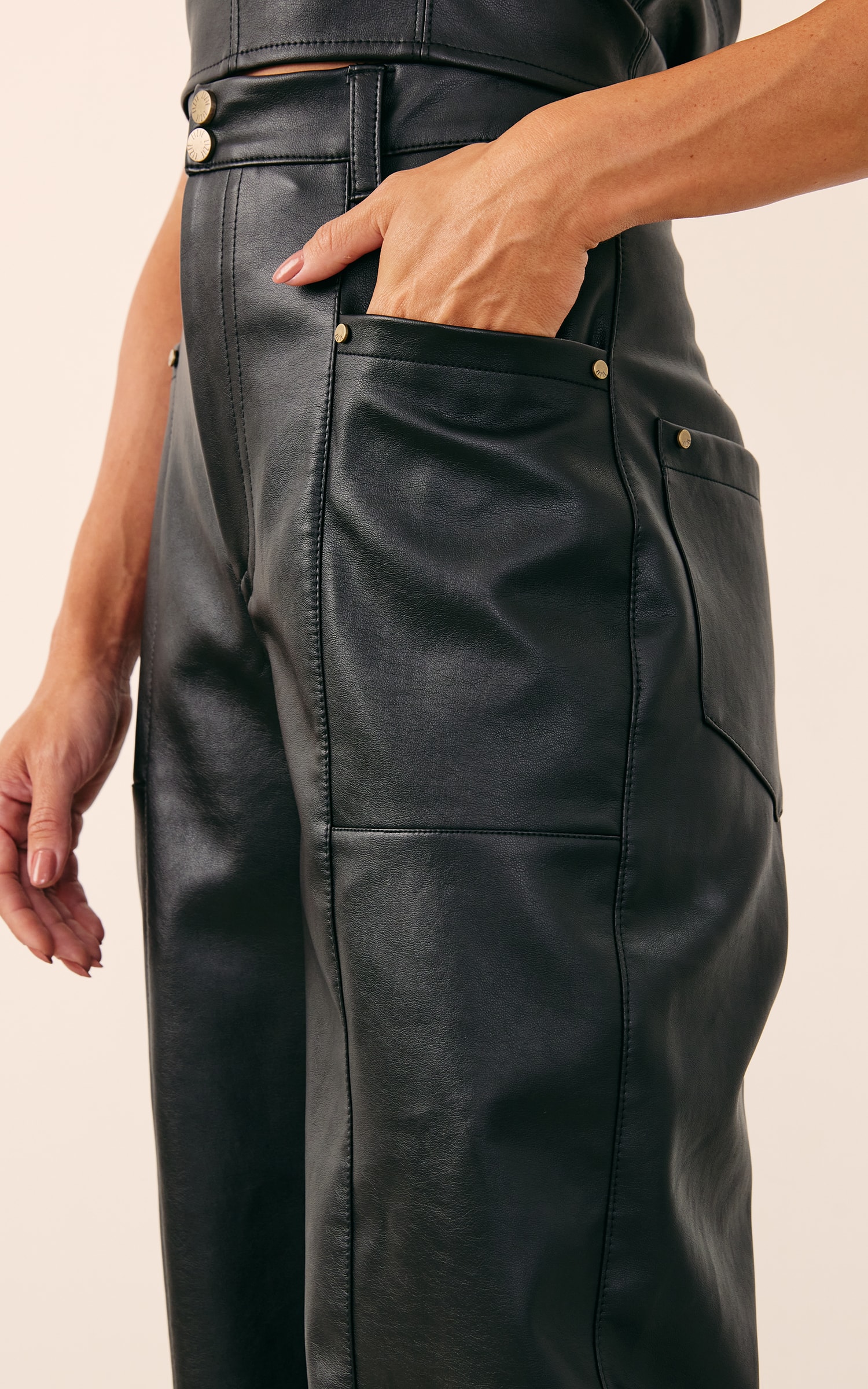 Calça Like Leather Preto