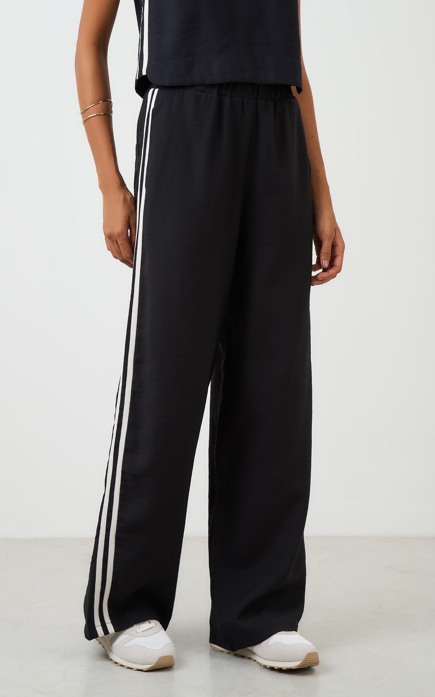 Calca Listra Lateral Game Preto