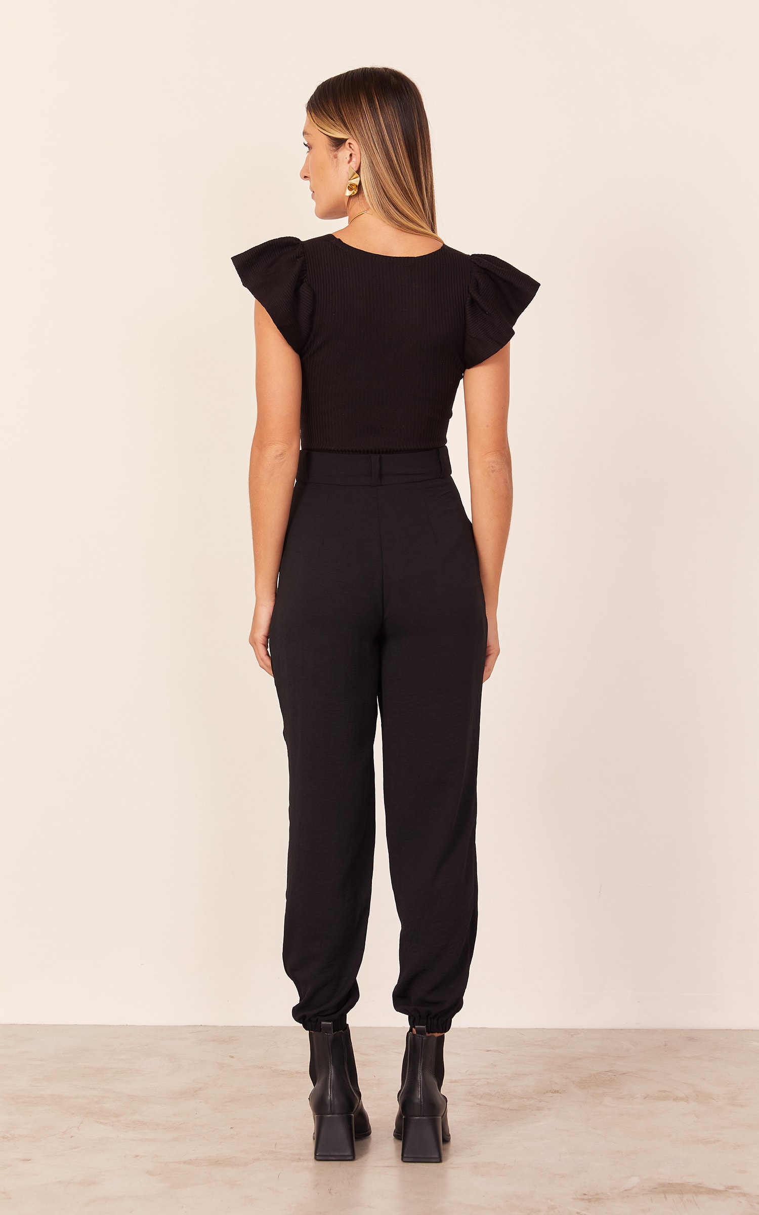 Calça Nascer Preto