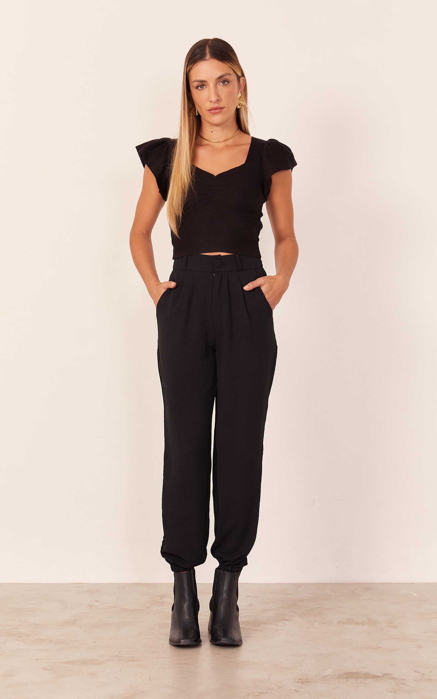 Calça Nascer Preto