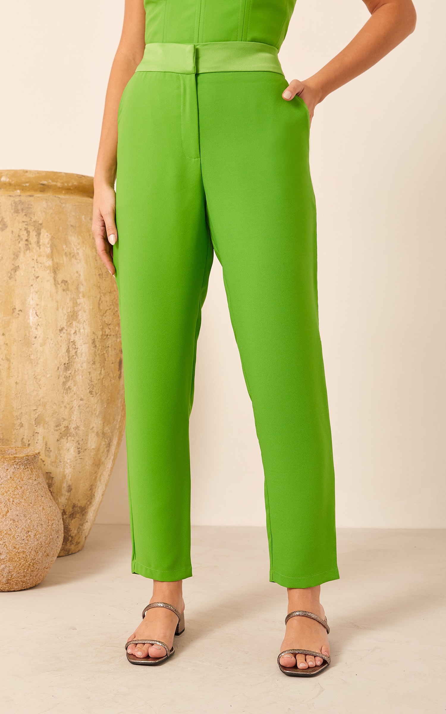 Calça Noir Slim Verde