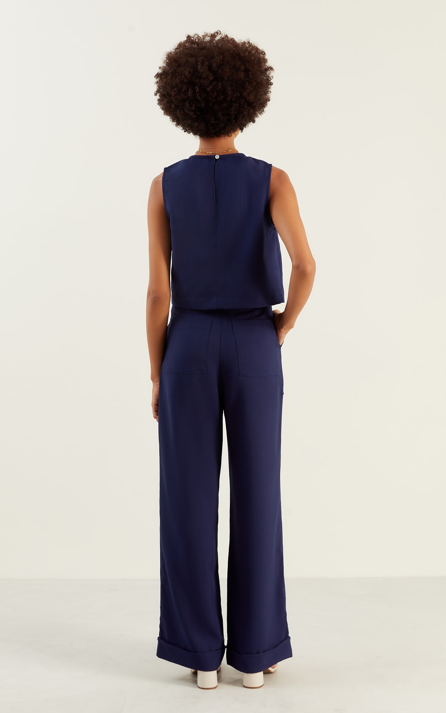 Calça Pantalona Botões Vanila Marinho