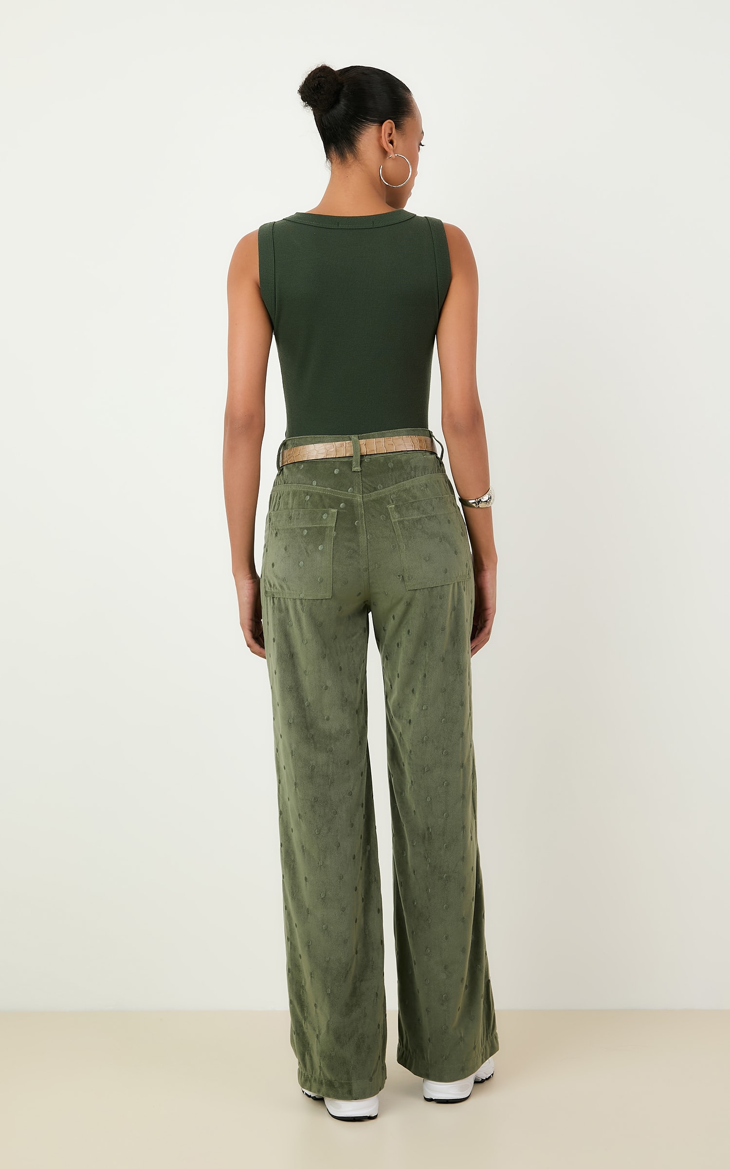 Calca Pantalona Cotele Bordado Verde Musgo