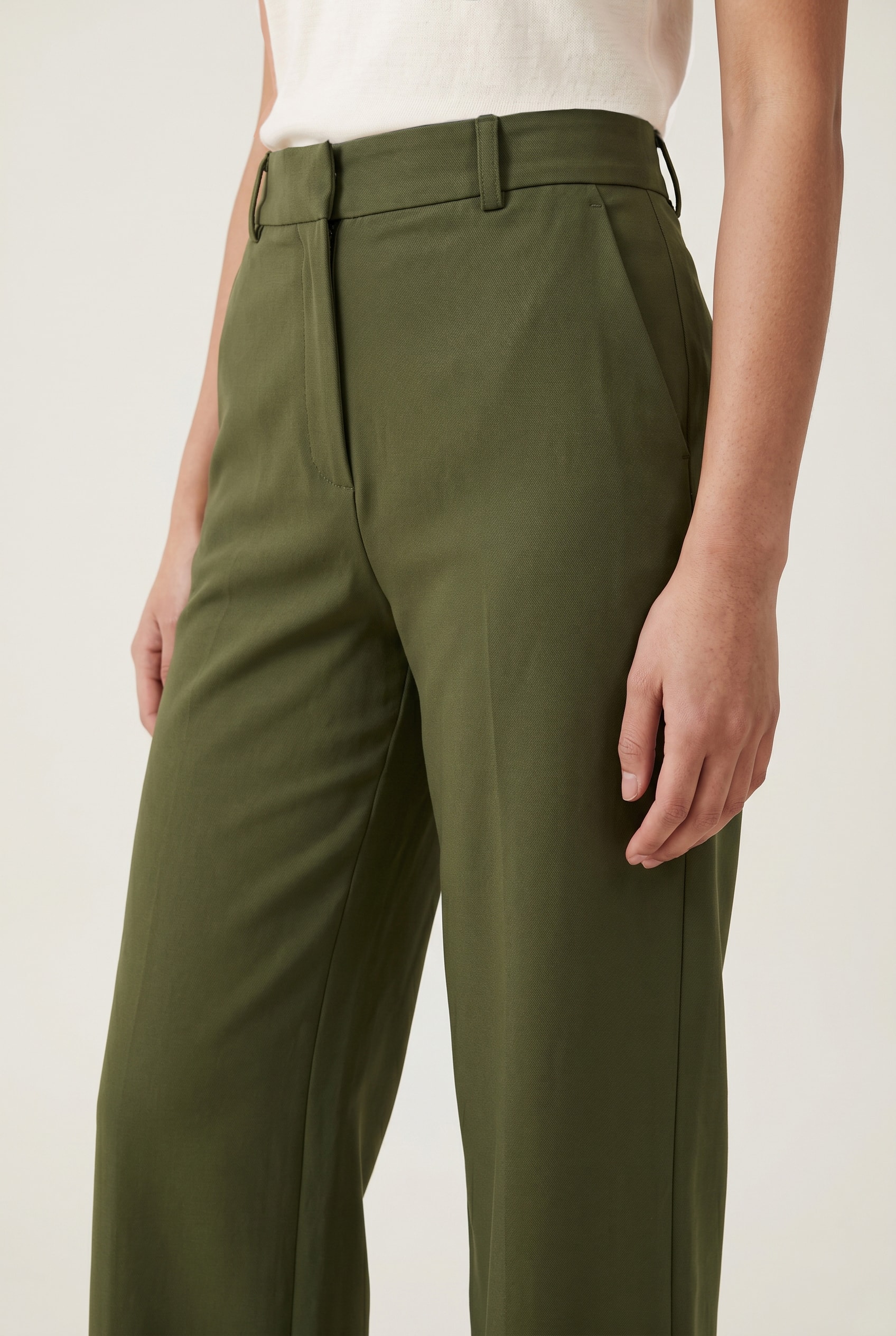 Calca Pantalona Matcha Verde Musgo