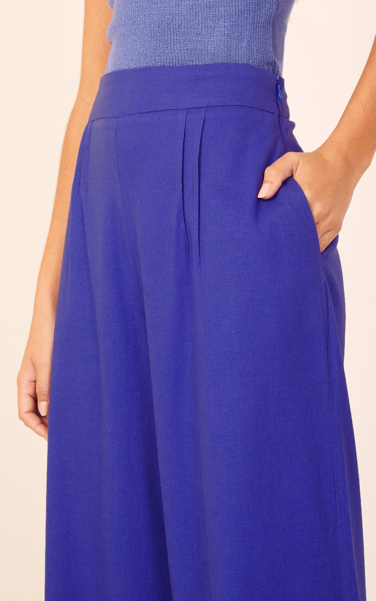 Calça Pantalona Pregas Azul