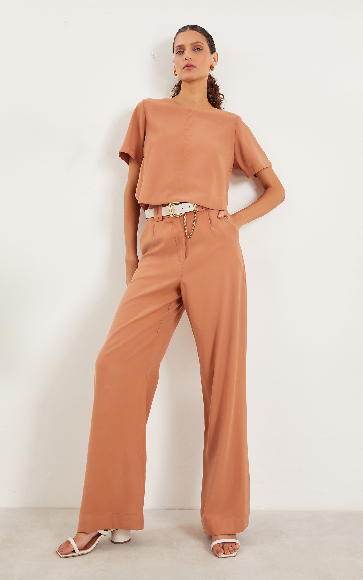 Calça Pantalona Pureza Amendoa