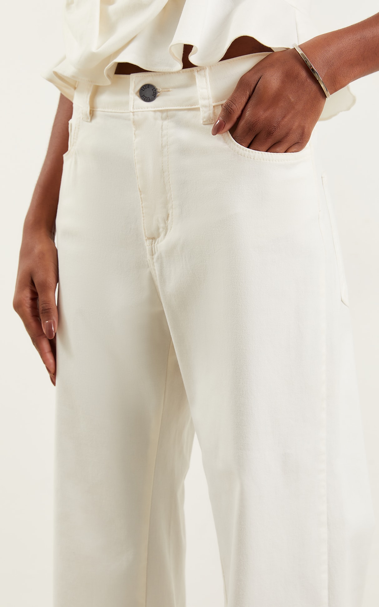Calça Pantalona Sarja Off White