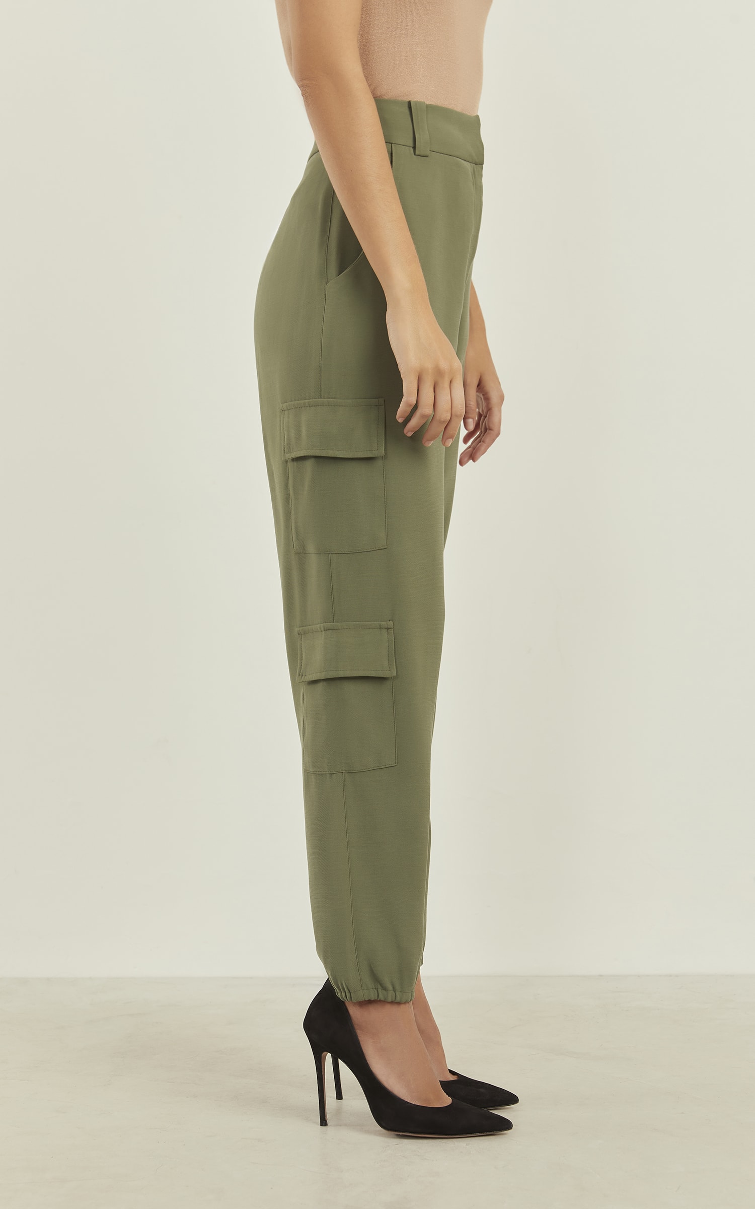 Calça Peach Cargo Verde Musgo
