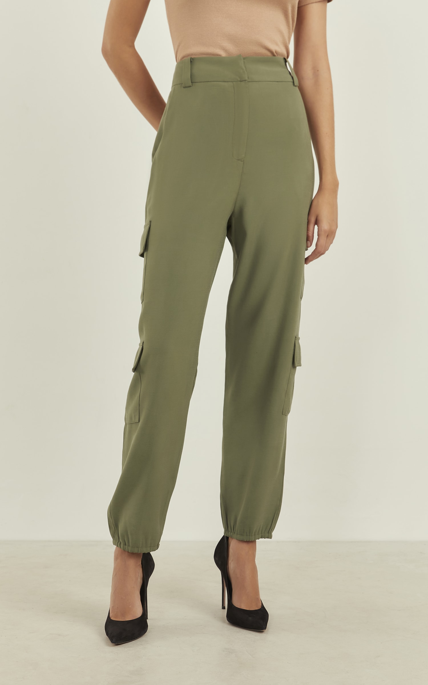 Calça Peach Cargo Verde Musgo