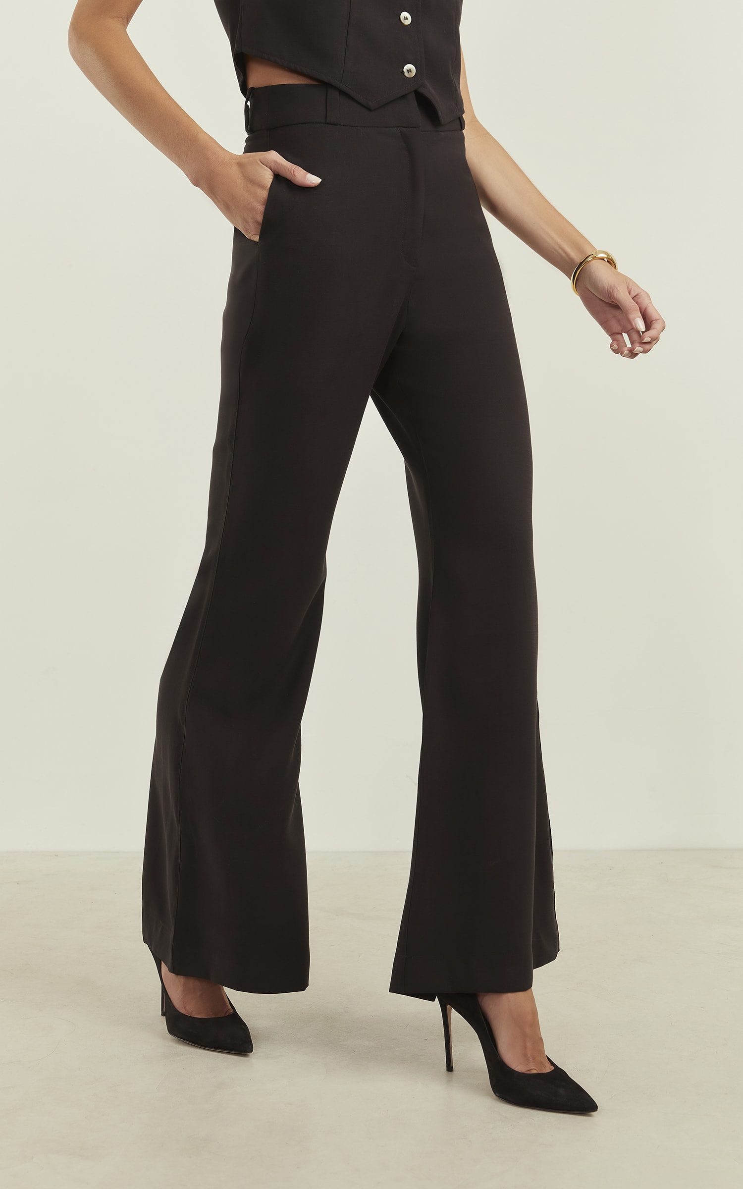 Calça Peach Flare Preto