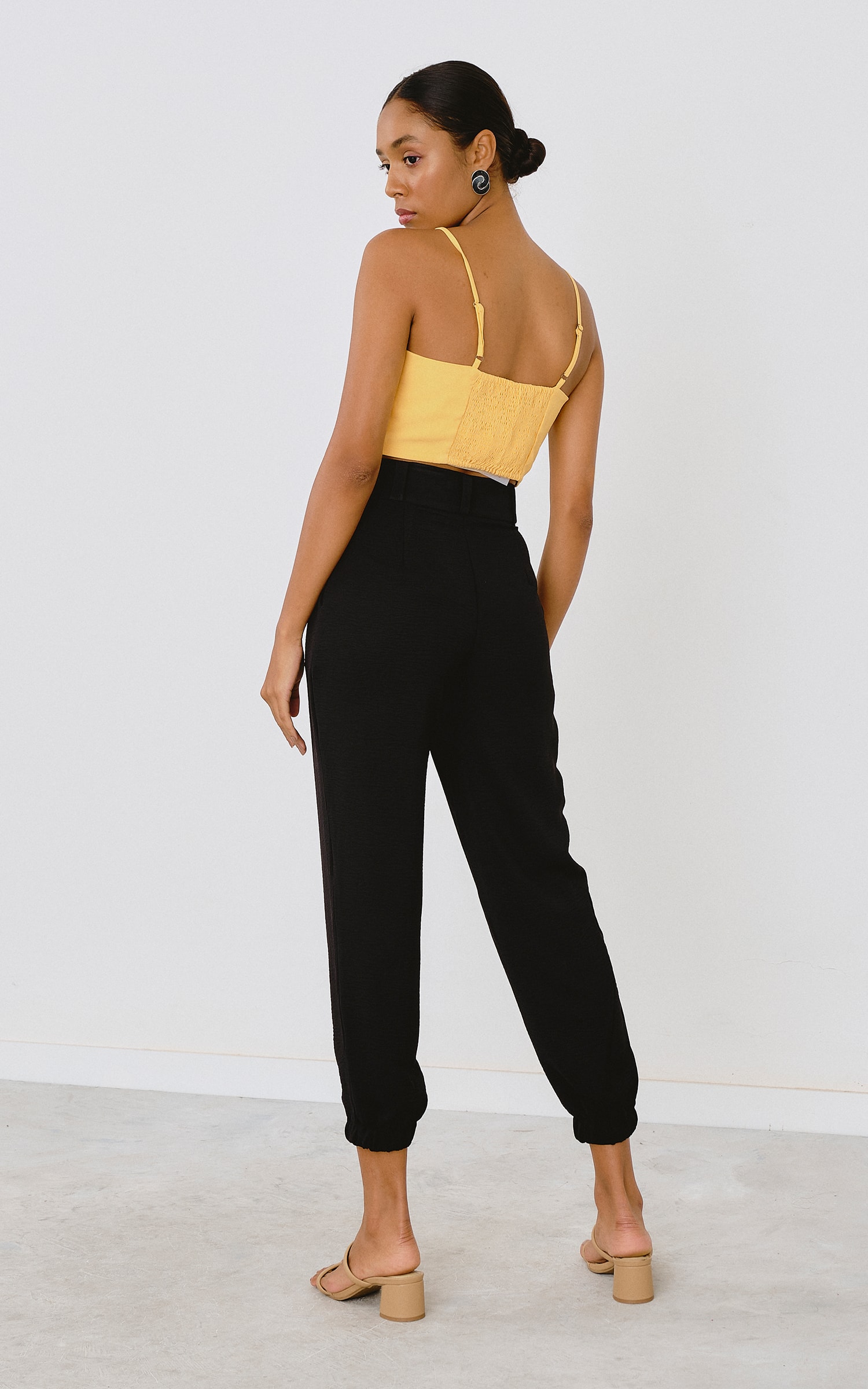 Calça Pregas Preto