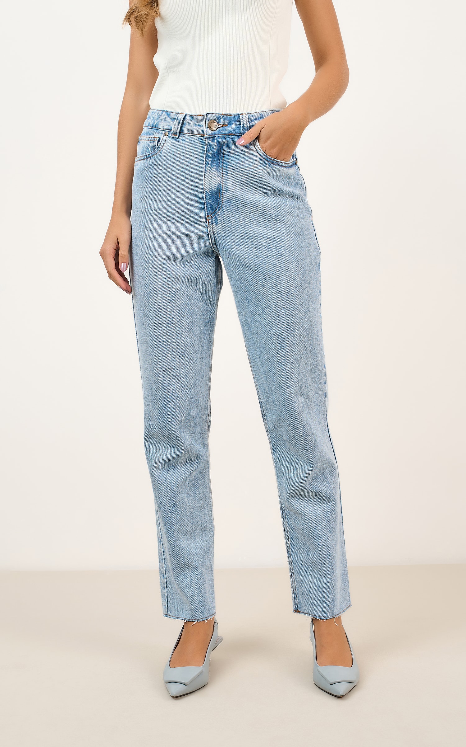Calça Reta Basic Jeans Claro