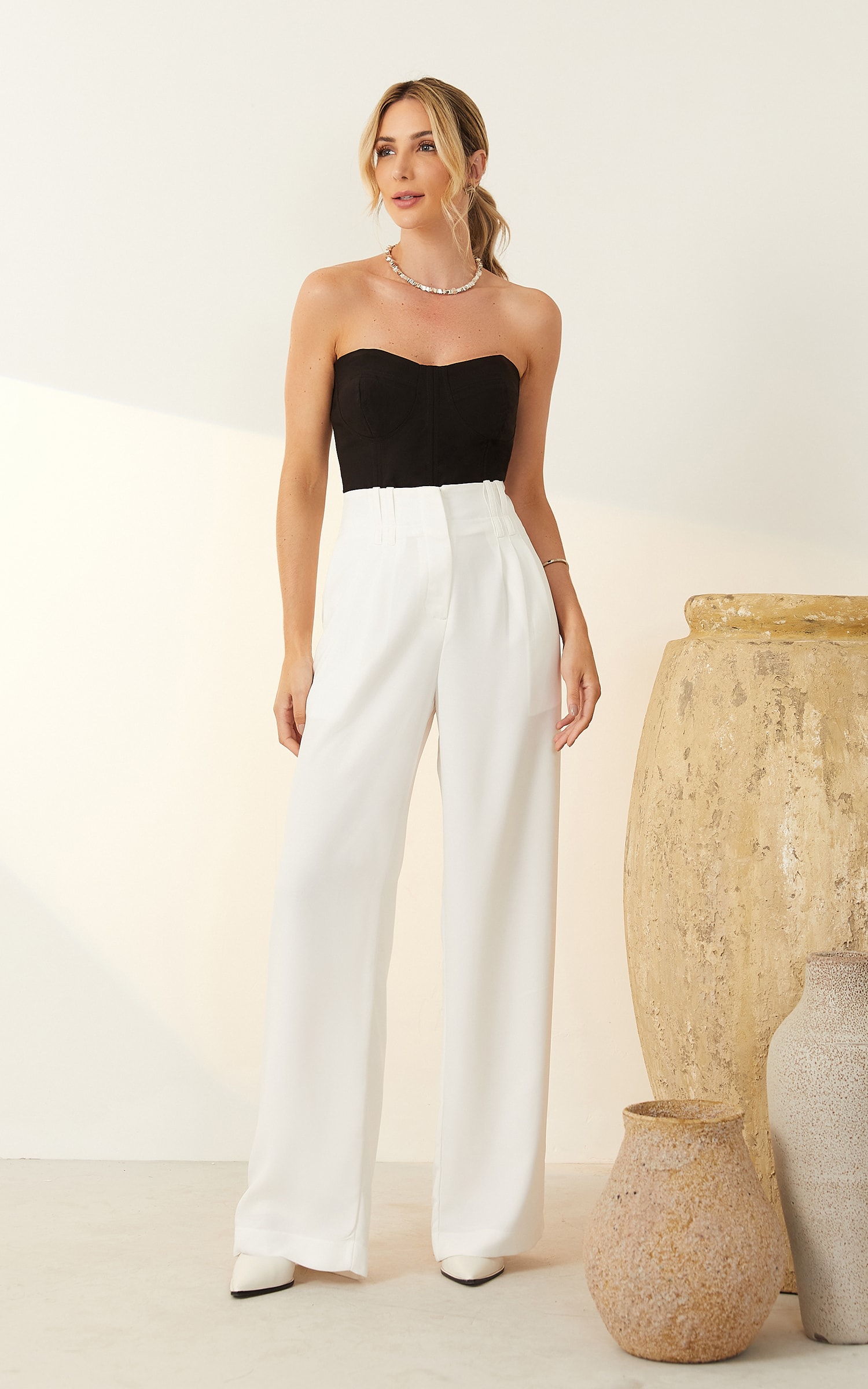 Calça Reta Pregas Off White