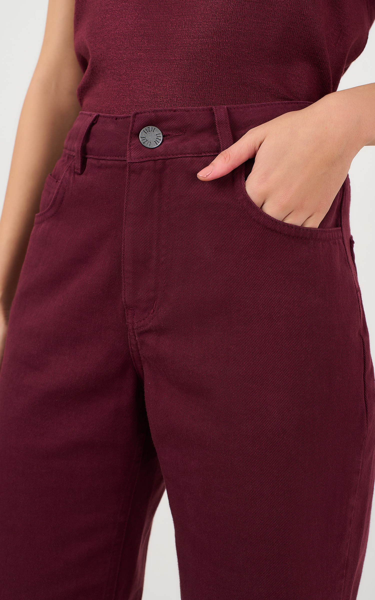 Calca Sarja Pesponto Burgundy