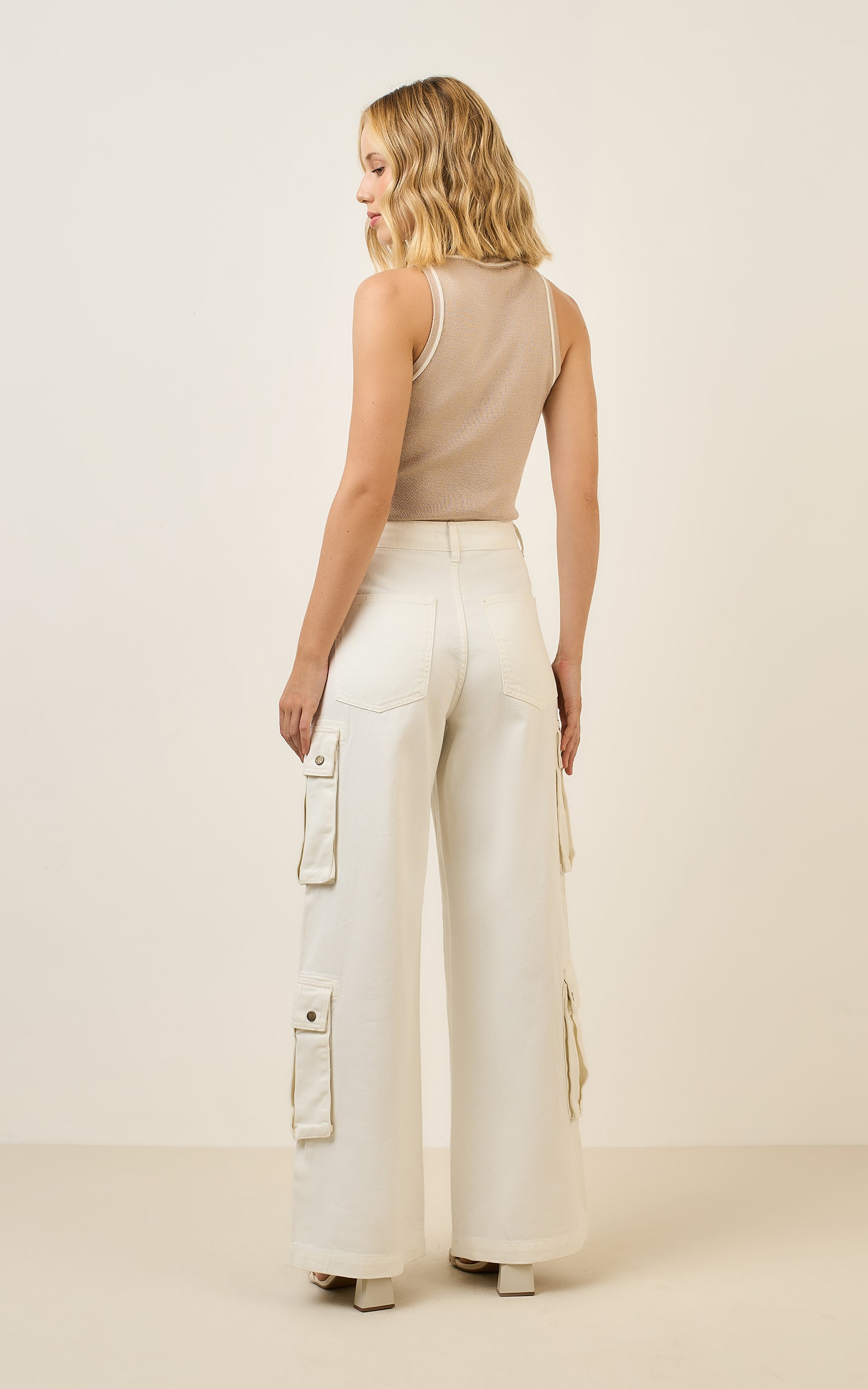 Calça Sarja Wide Bolso Off White
