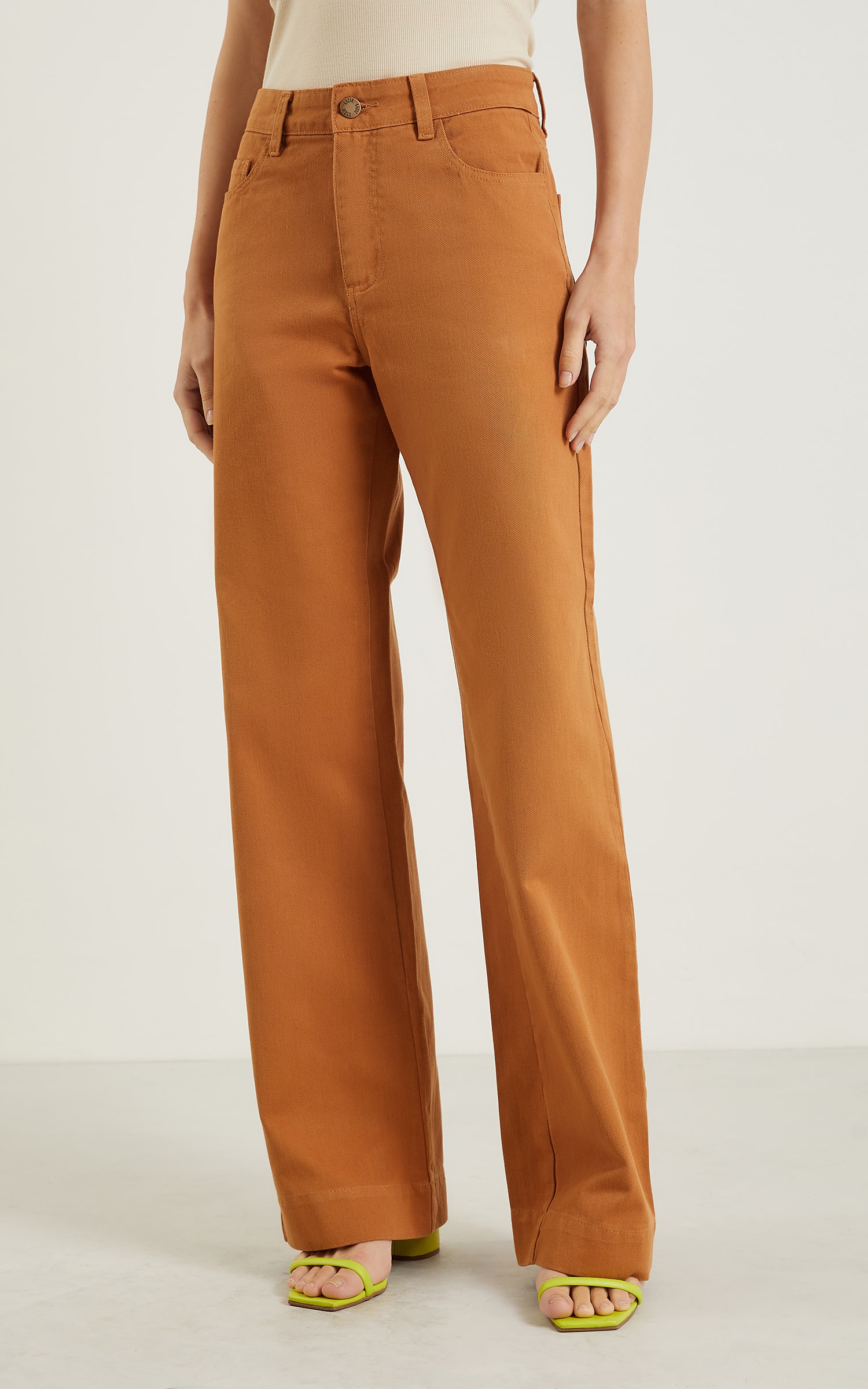 Calça Sarja Wide Leg Caramelo