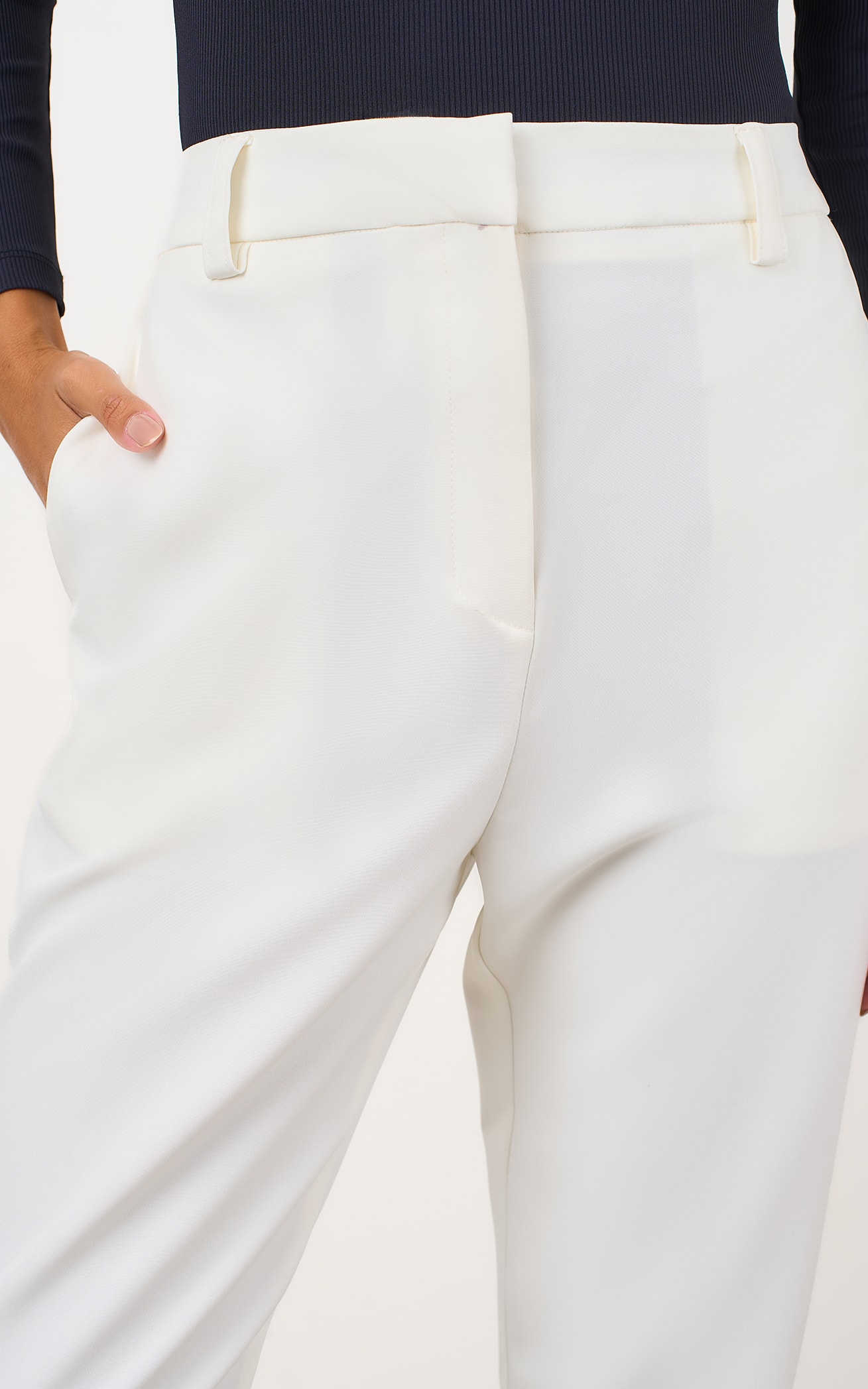 Calca Slim Cenoura Off White