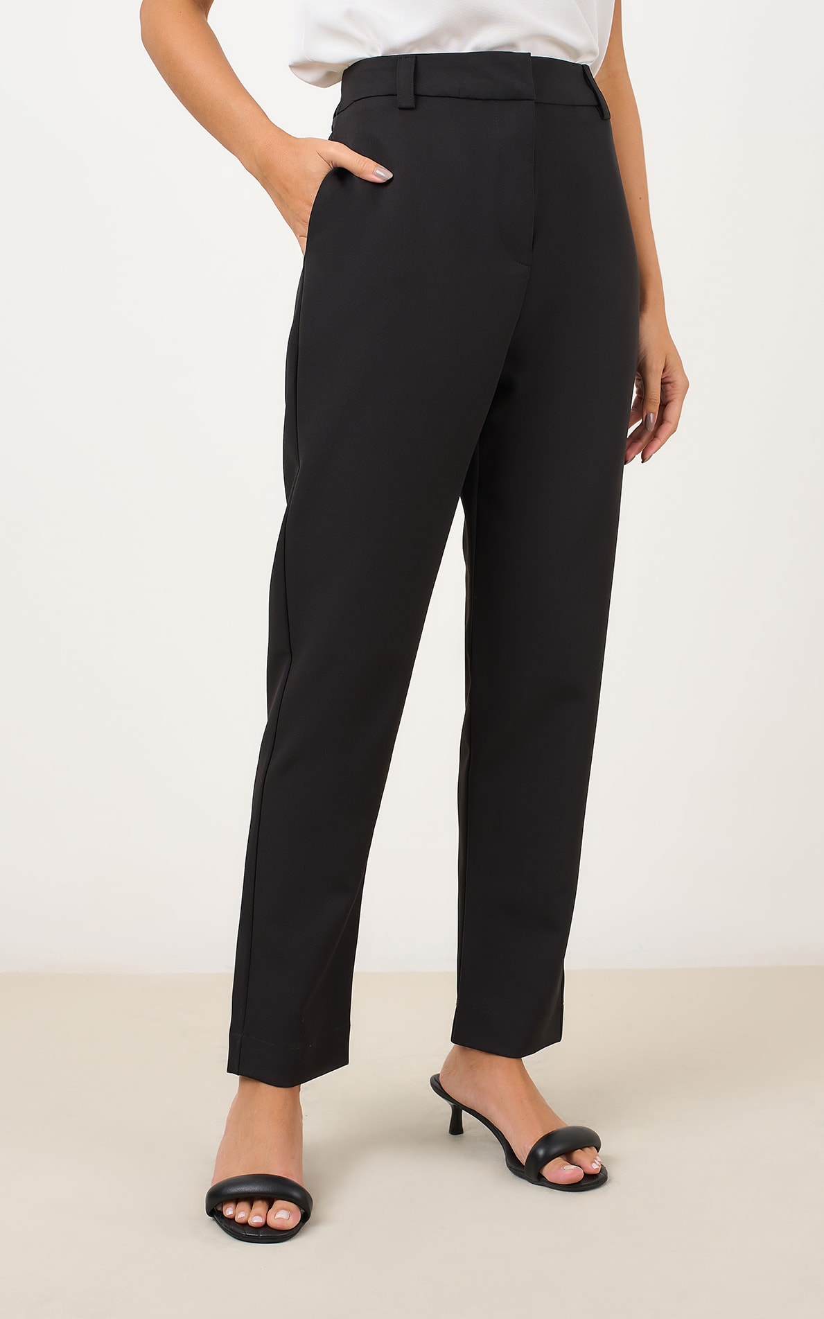 Calca Slim Cenoura Preto
