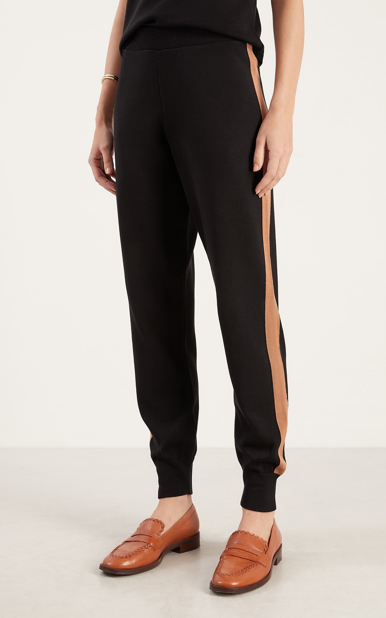 Calça Tricot Jogger Listra Preto