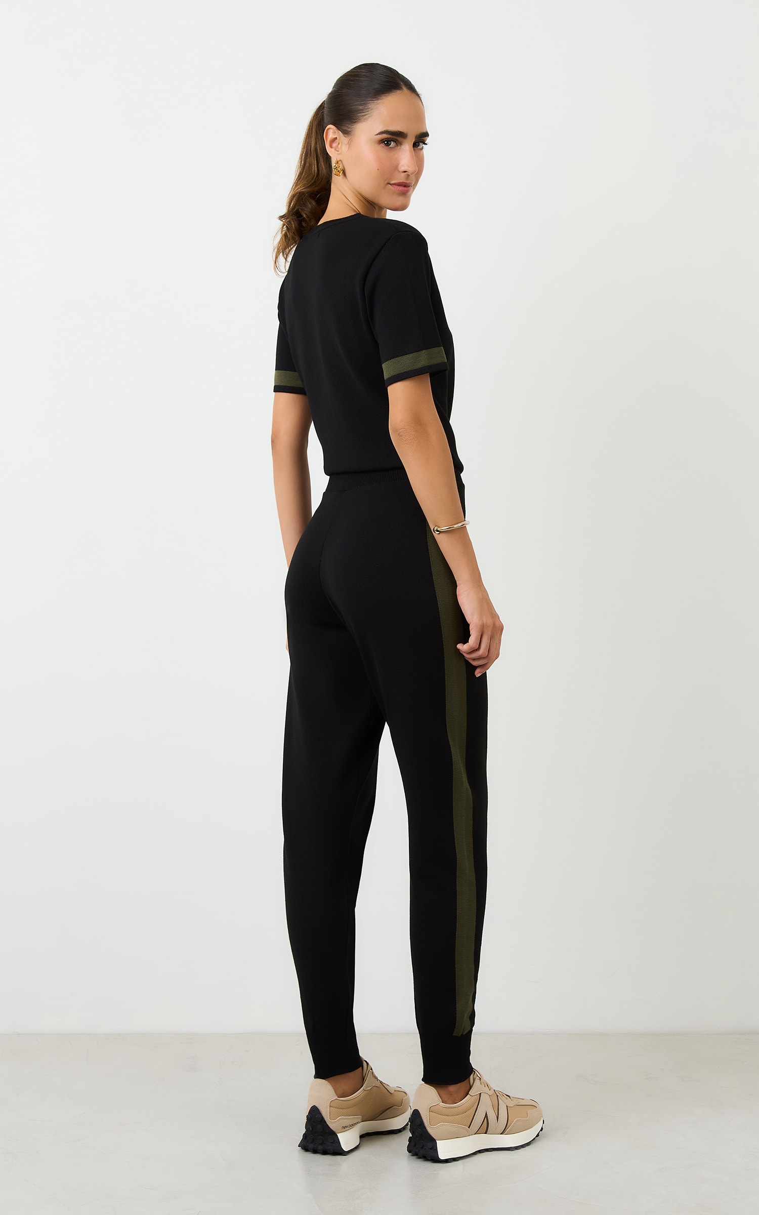 Calça Tricot Jogger Listra Preto/Verde