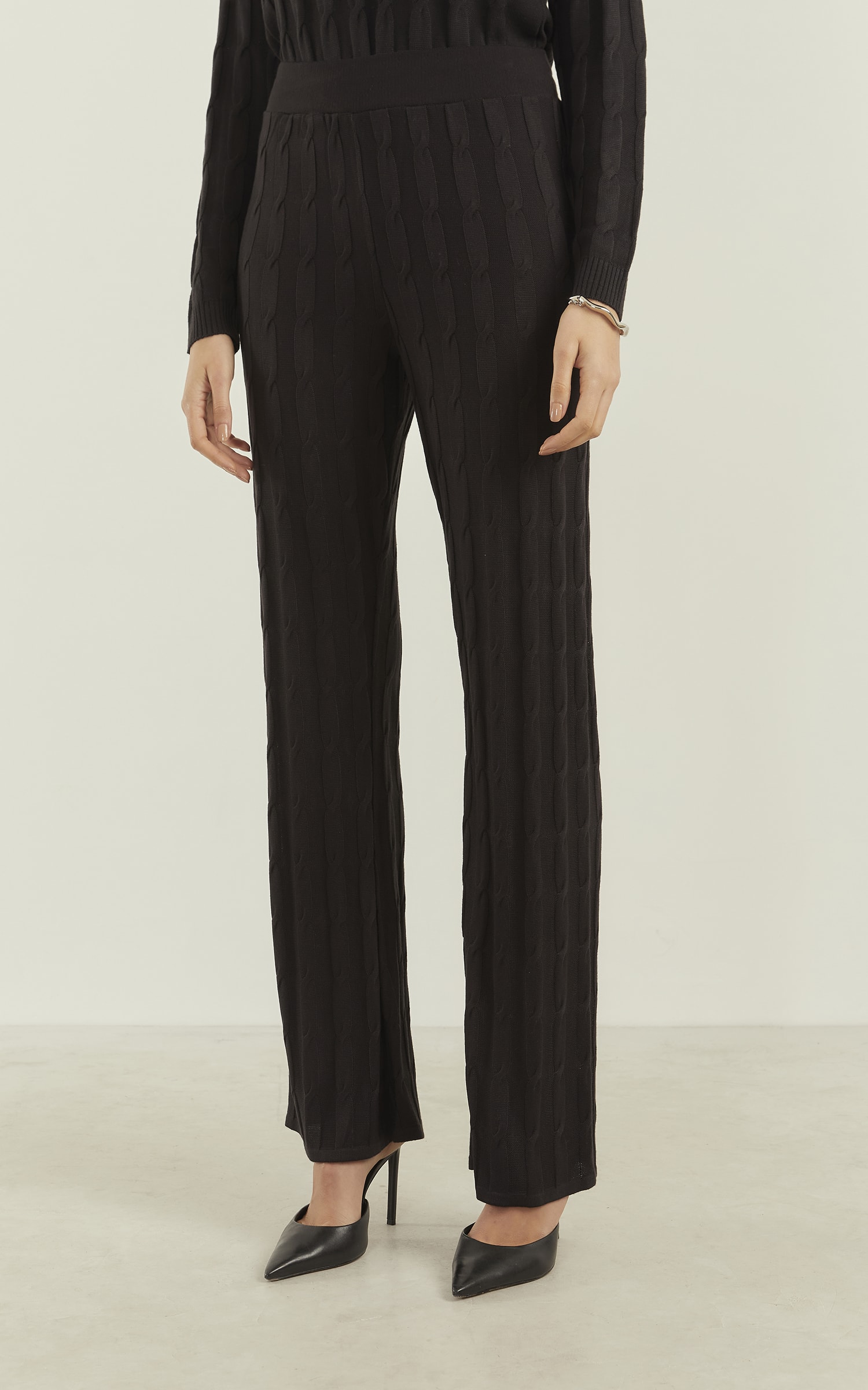 Calça Tricot Trançada Preto