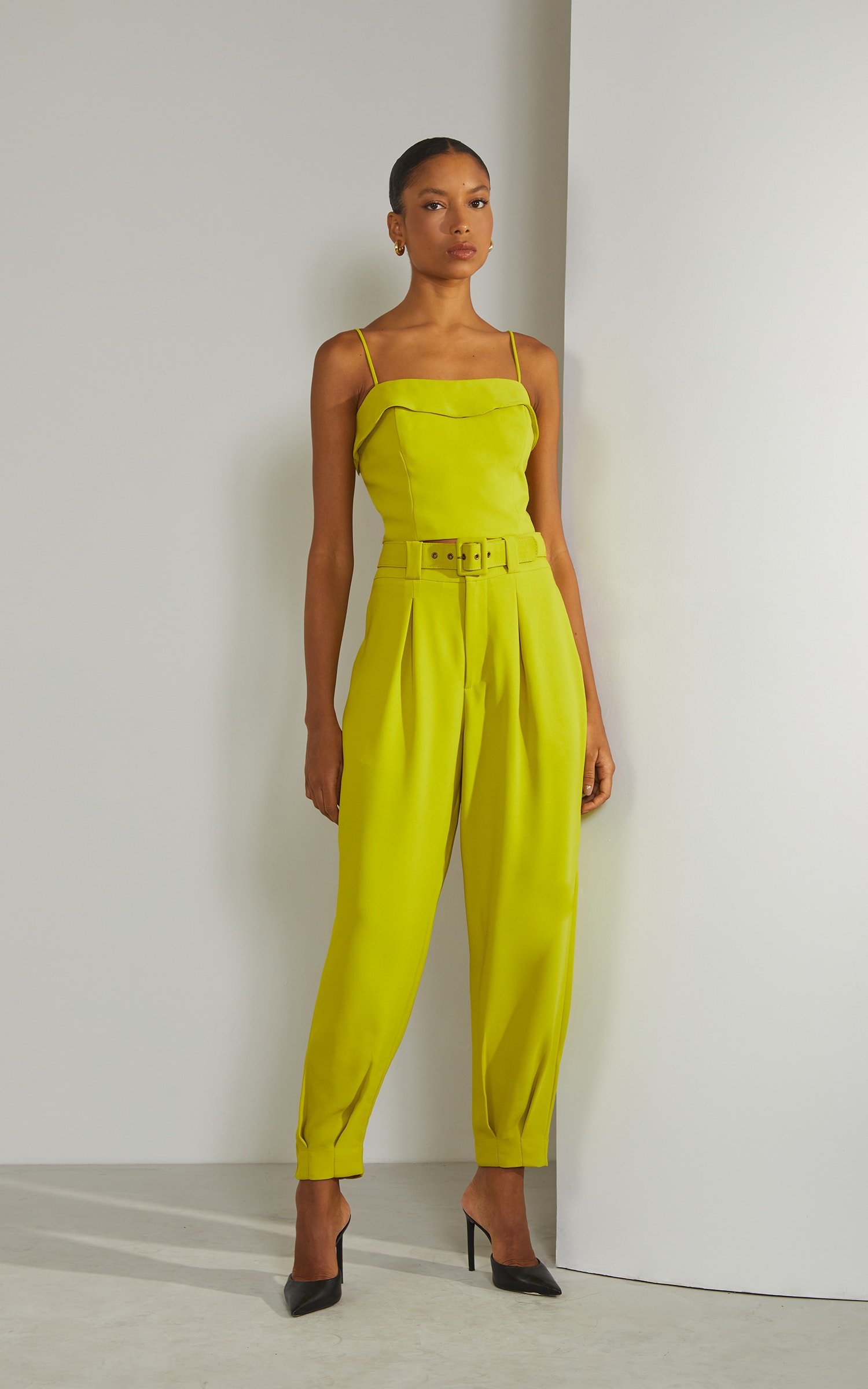 Calça Venice Alfaiataria Verde Oliva