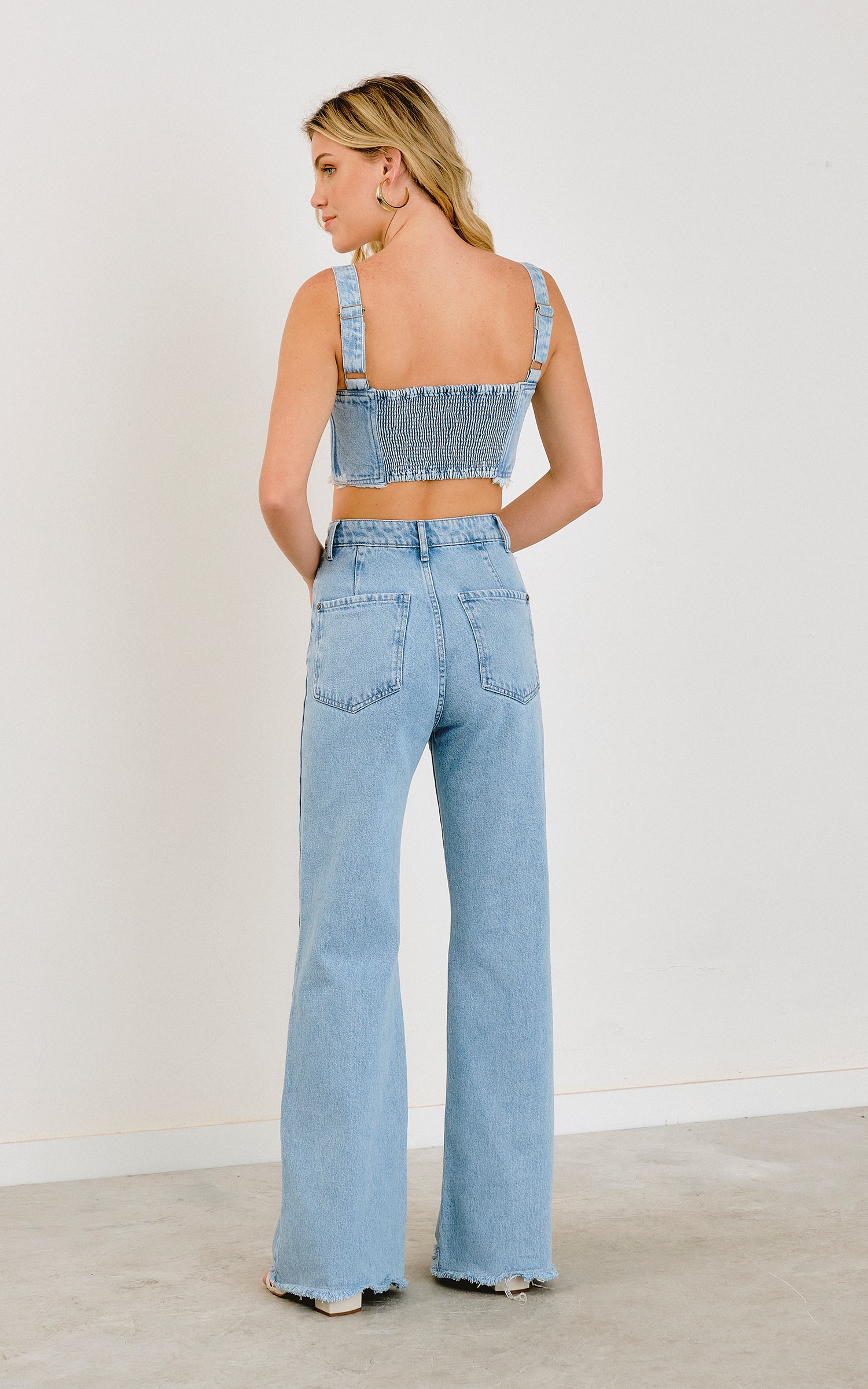 Calça Wide Leg Desfiada Jeans