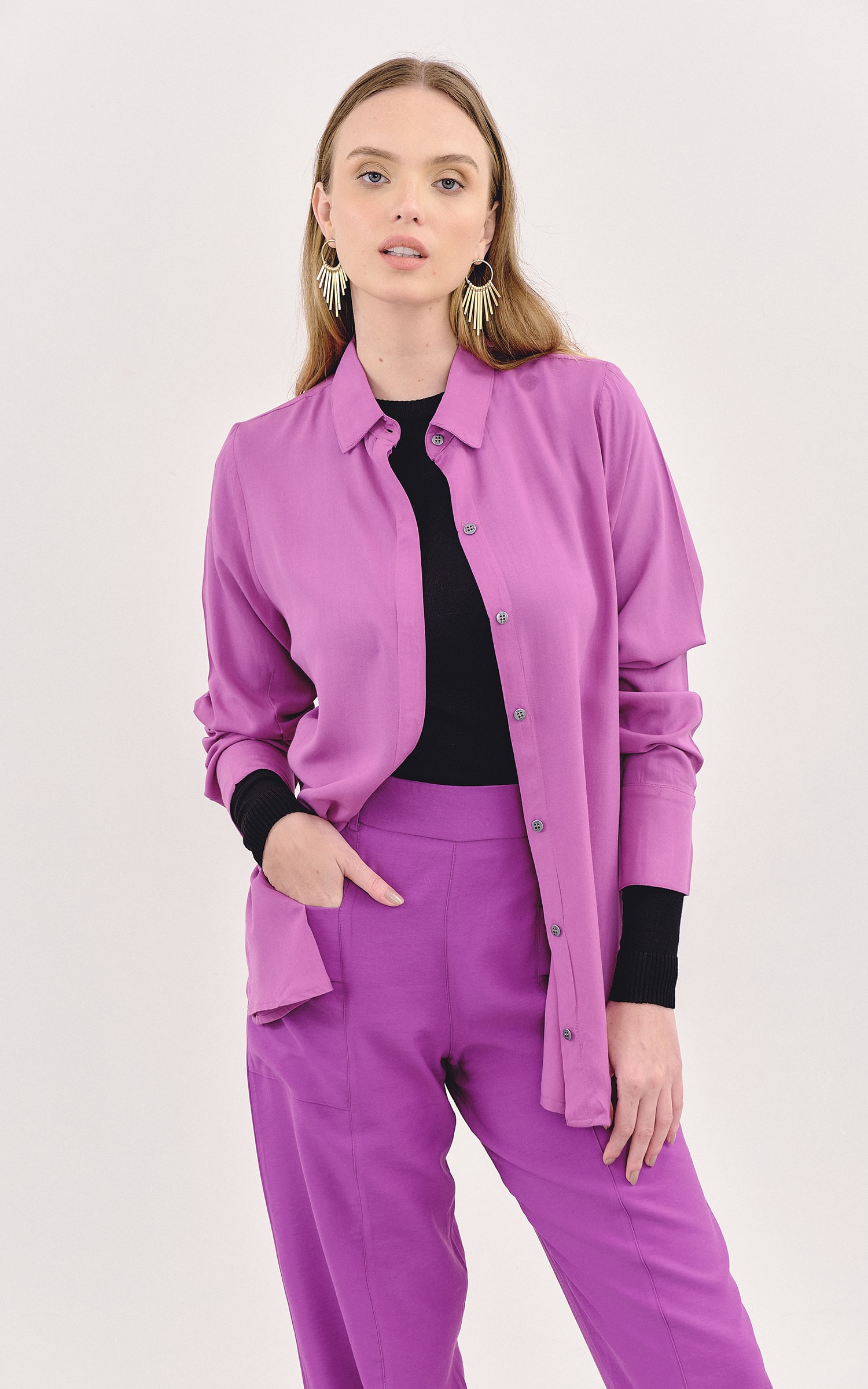 Camisa Básica Uva
