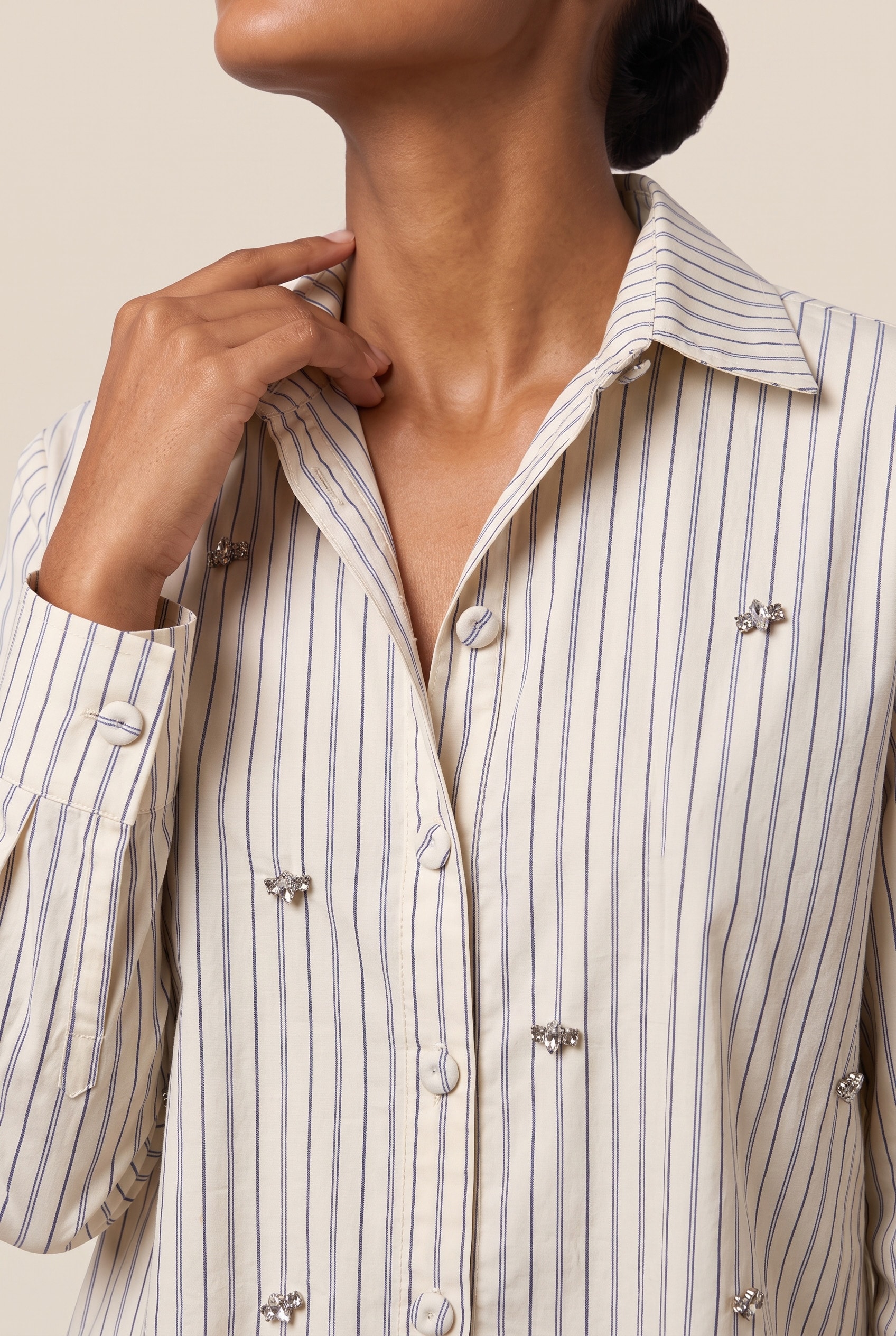 Camisa Bordado Elegance Off White