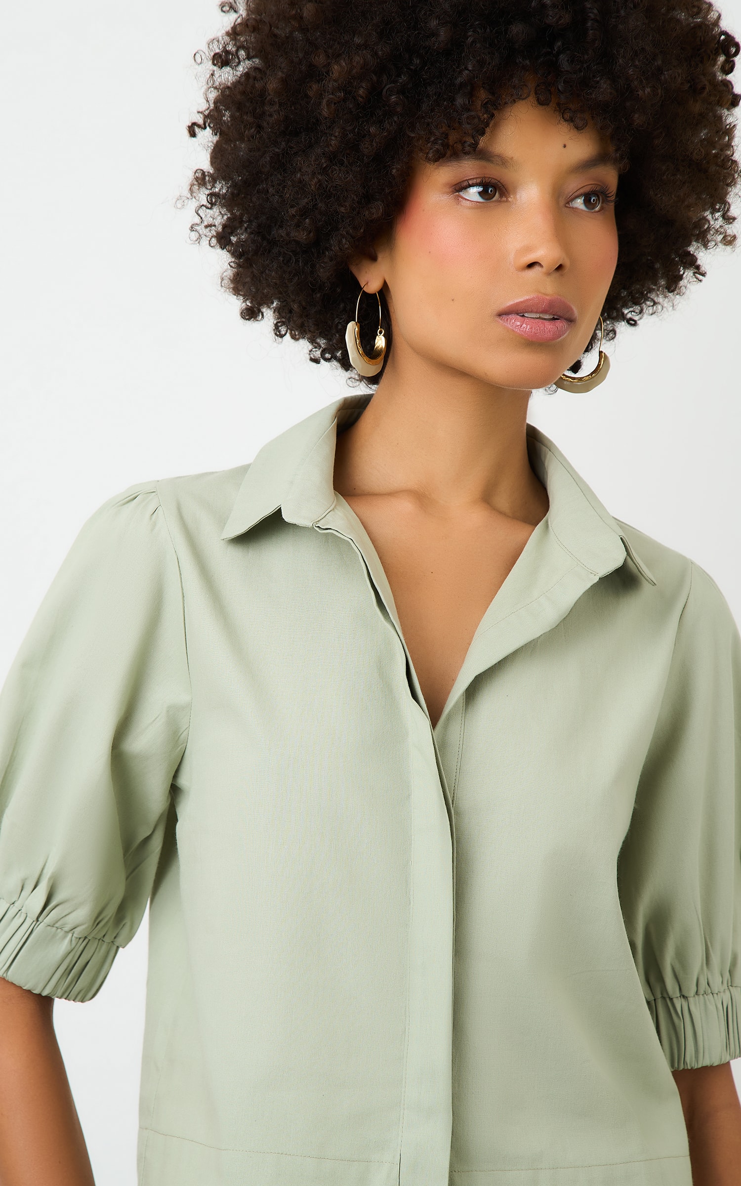 Camisa Cropped Chateau Pistache