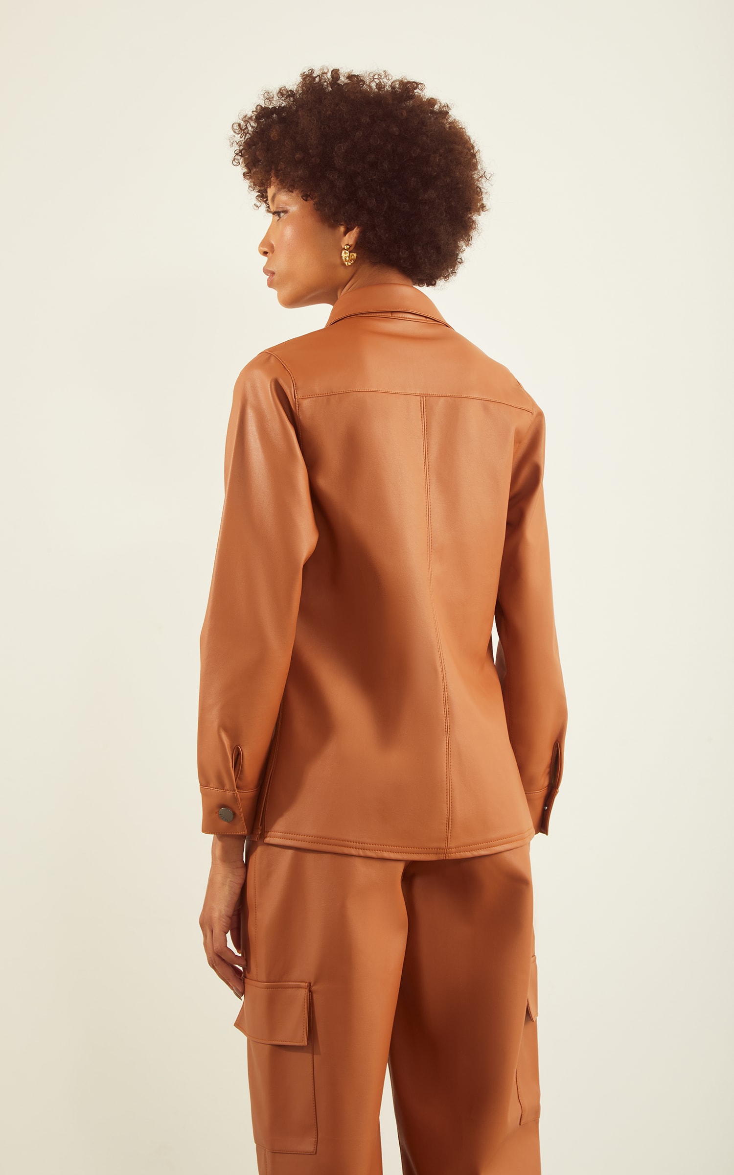 Camisa Like Leather Caramelo