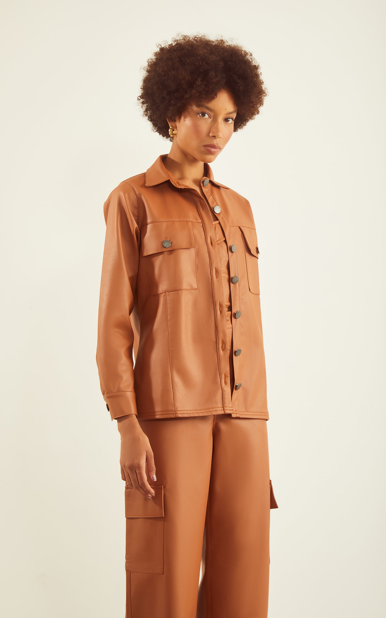 Camisa Like Leather Caramelo