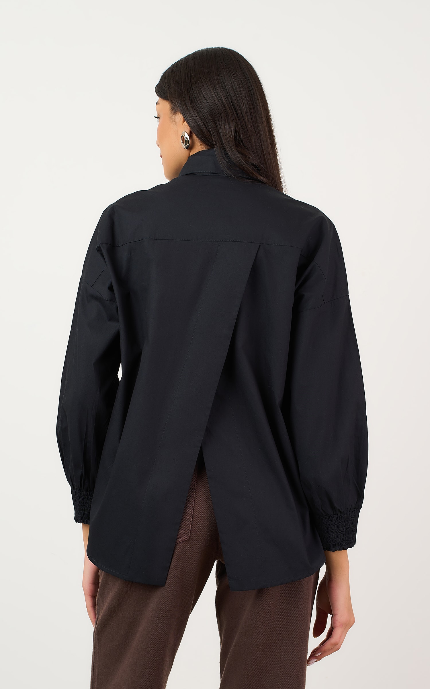 Camisa Over Crema Preto