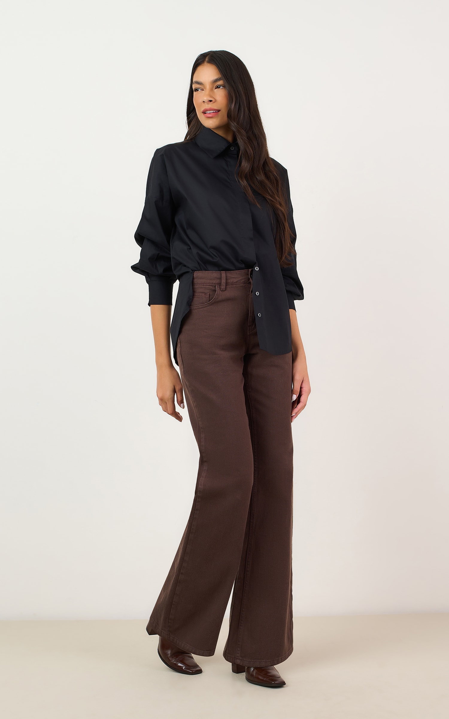 Camisa Over Crema Preto