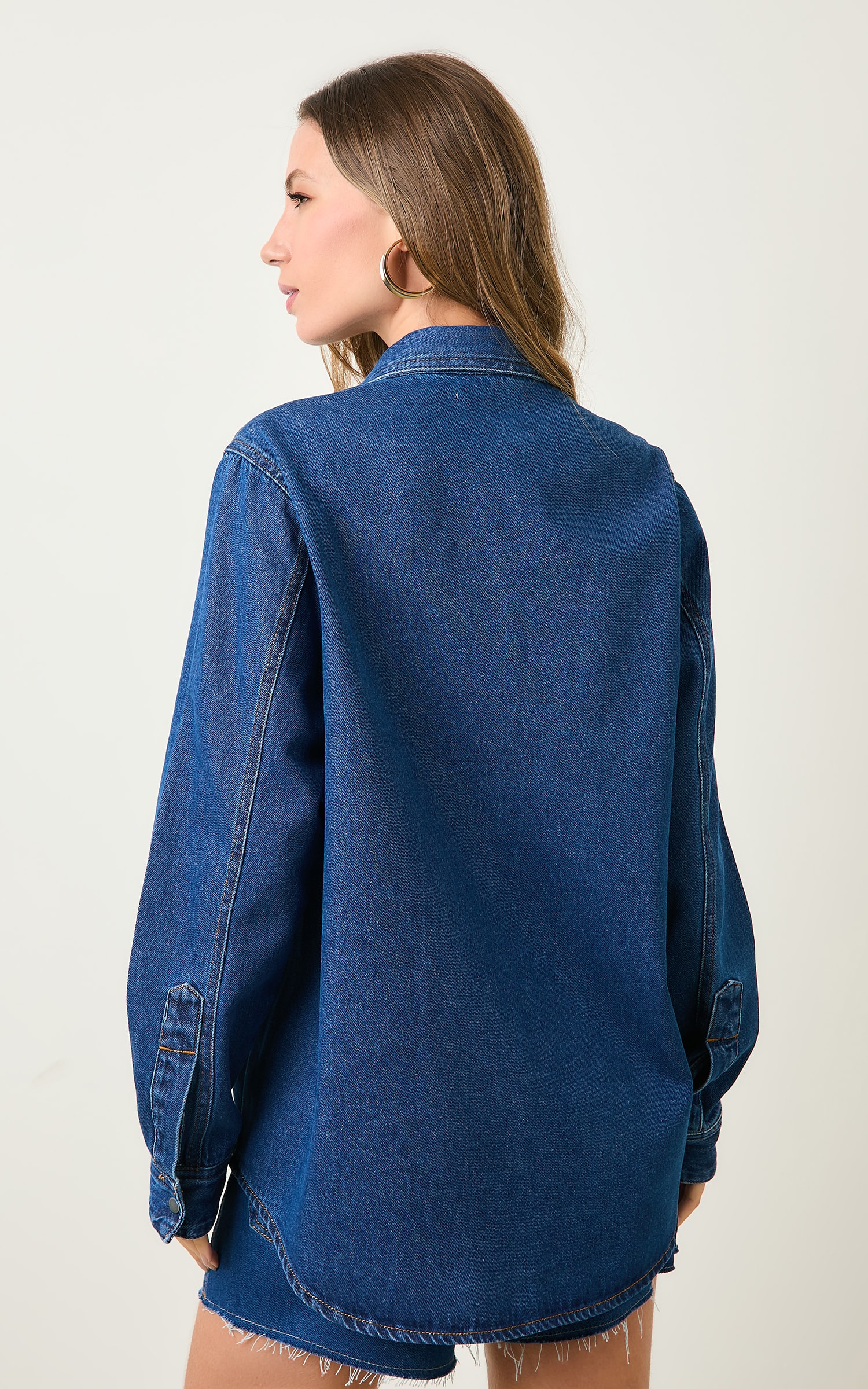 Camisa Over Jeans Jeans Escuro