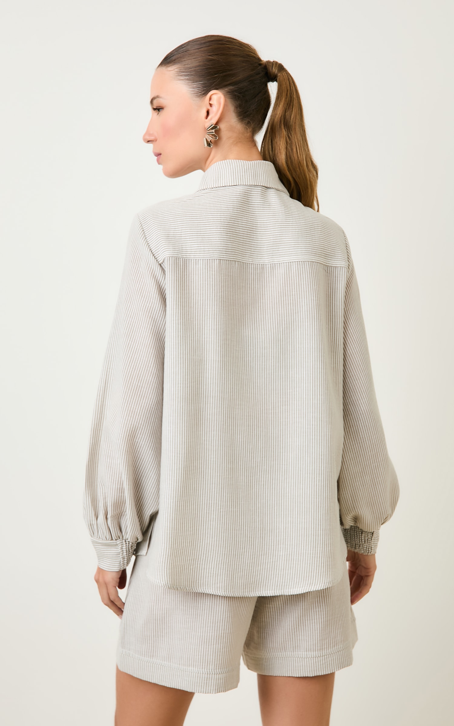 Camisa Oversized Listrada Athena Caqui