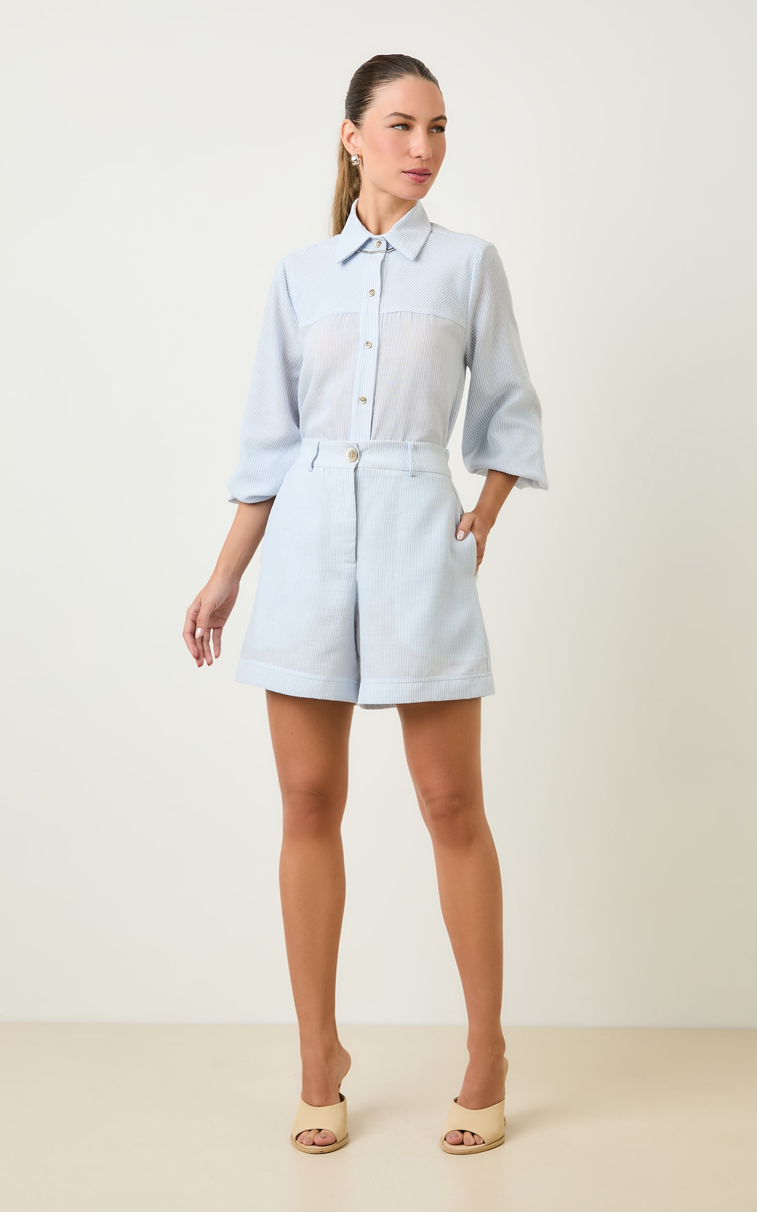 Camisa Oversized Listrada Athena Nuvem