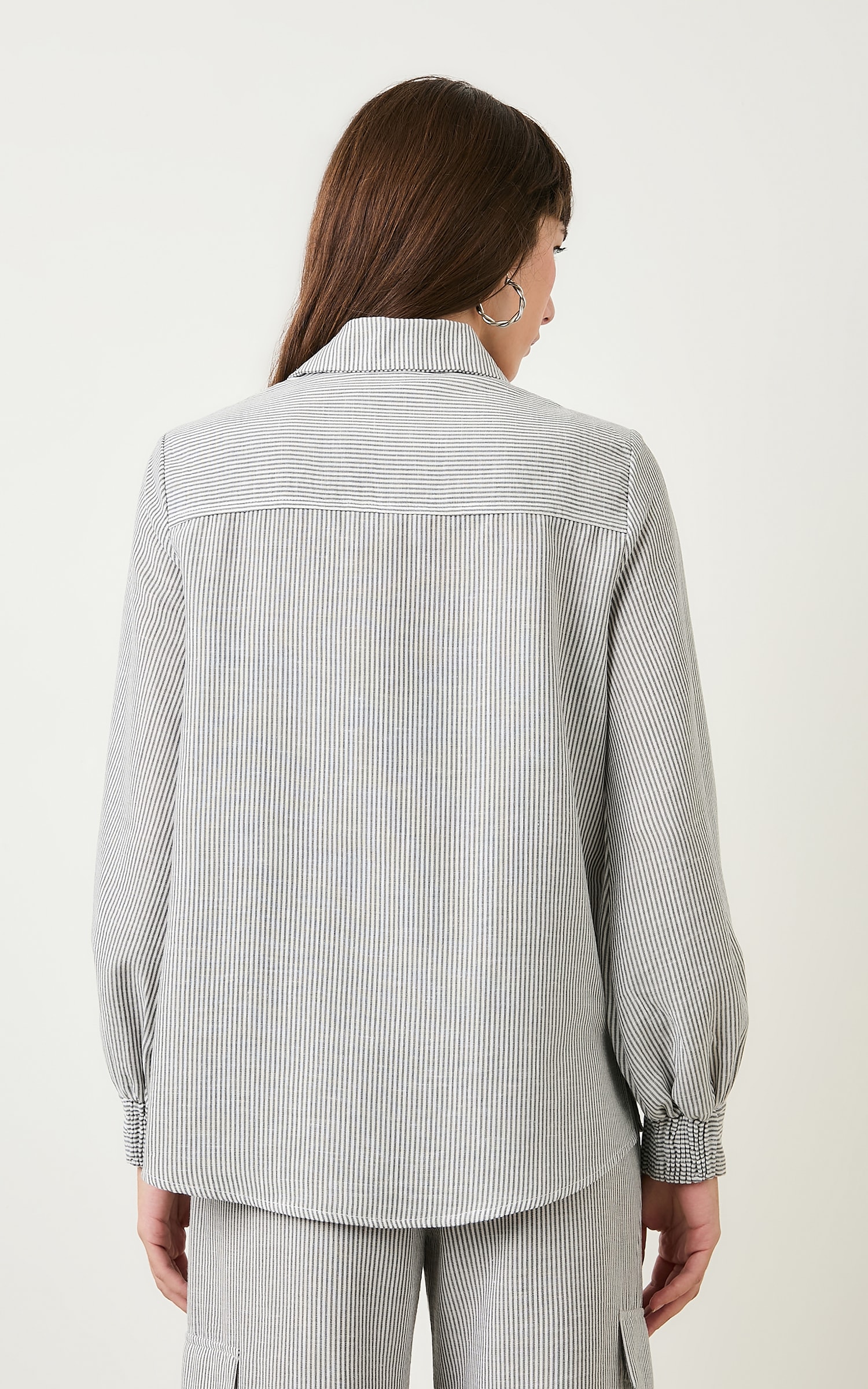 Camisa Oversized Listrada Athena Preto