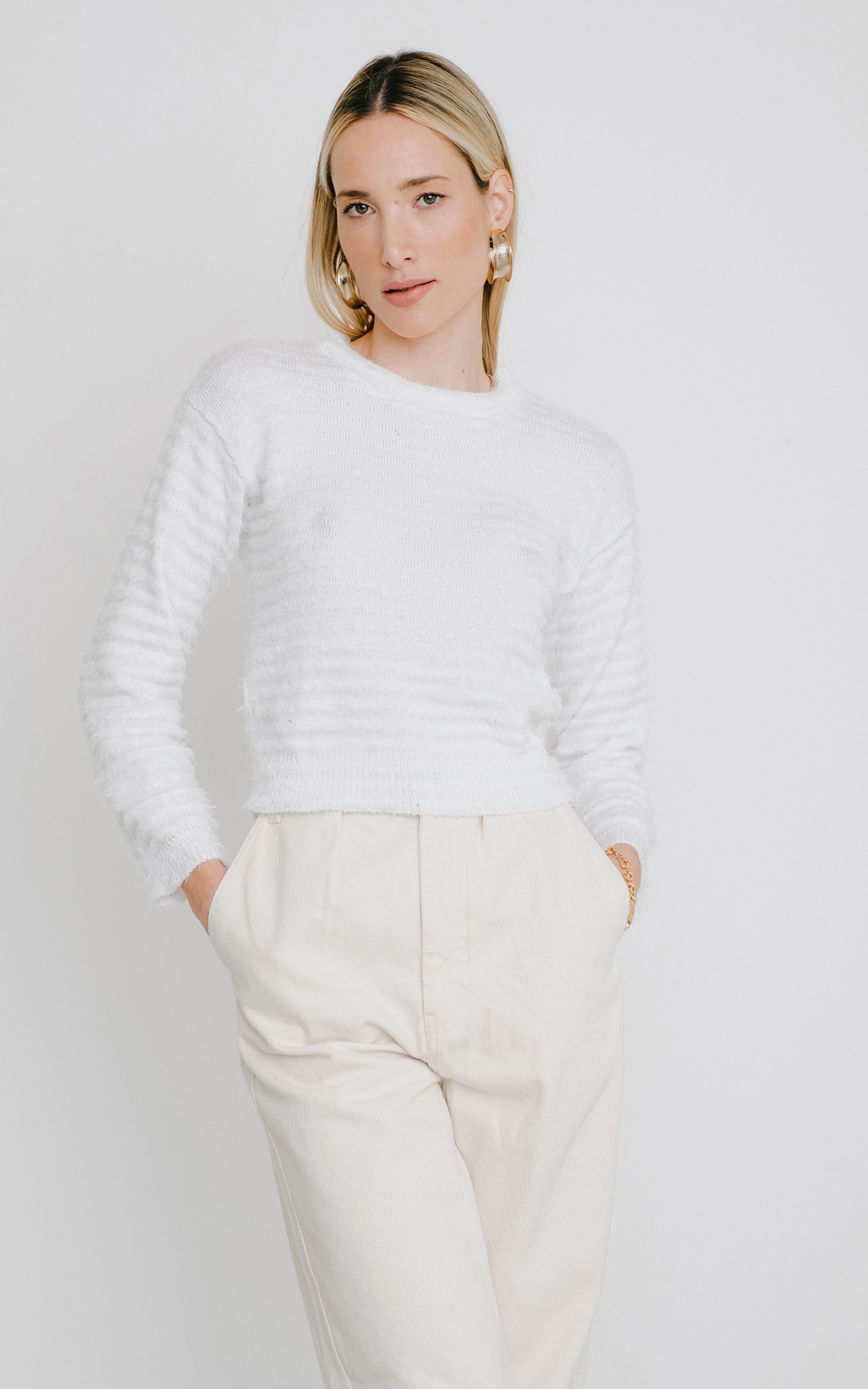 Casaco Cropped Tricot Pelo Off White