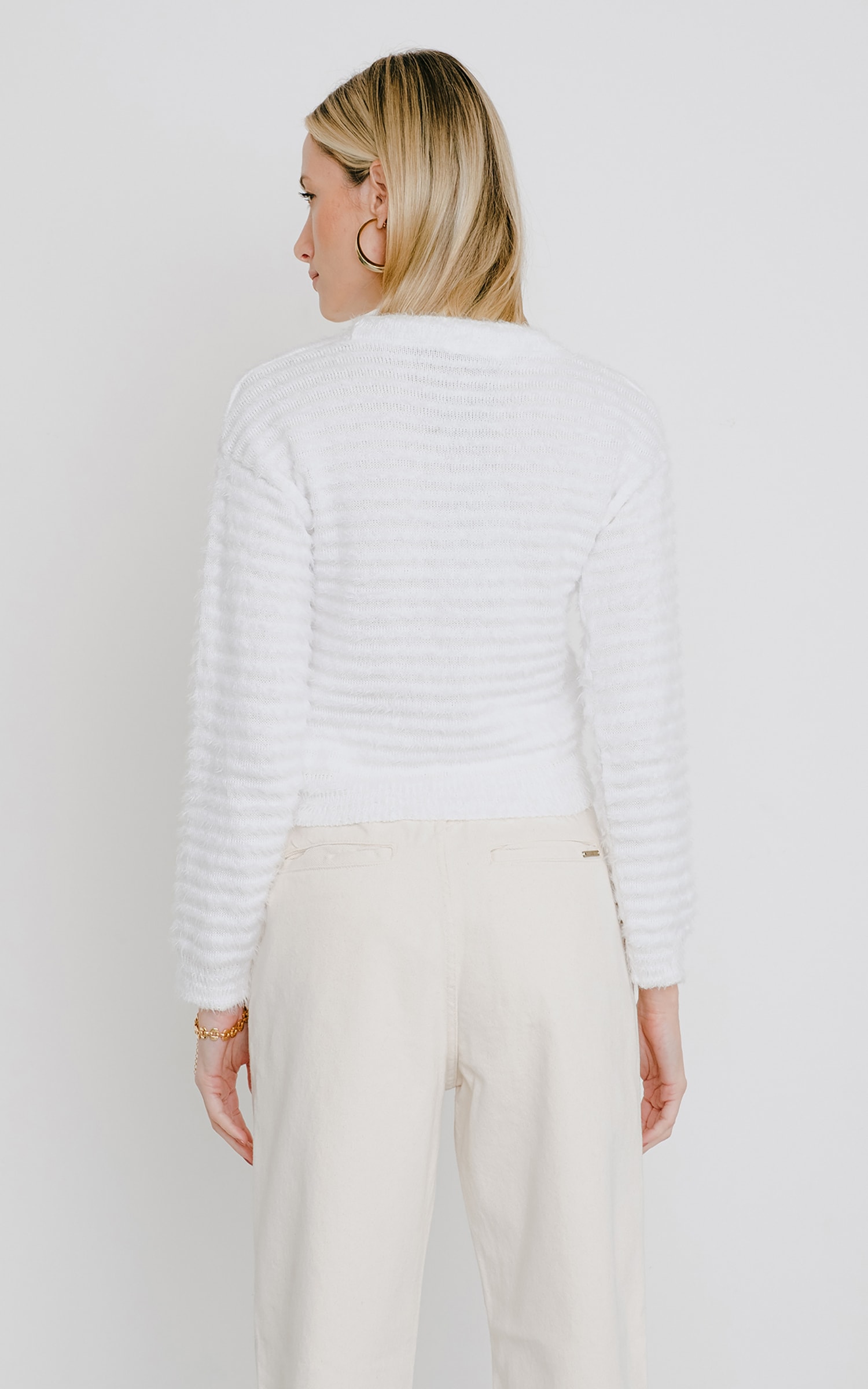 Casaco Cropped Tricot Pelo Off White