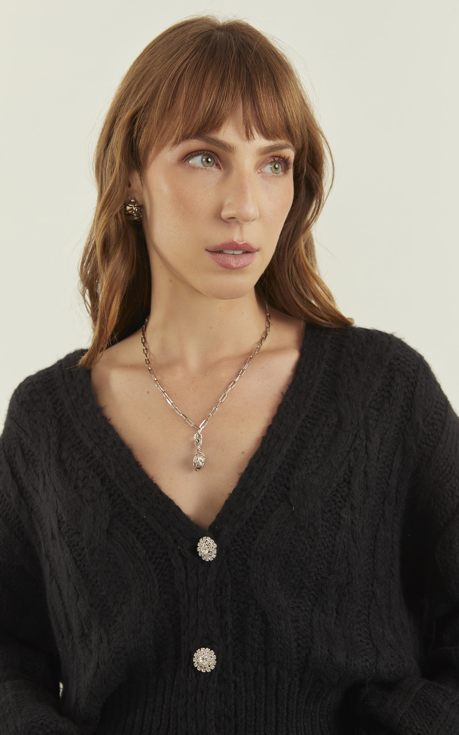 Casaco Tricot Botões Brilho Preto