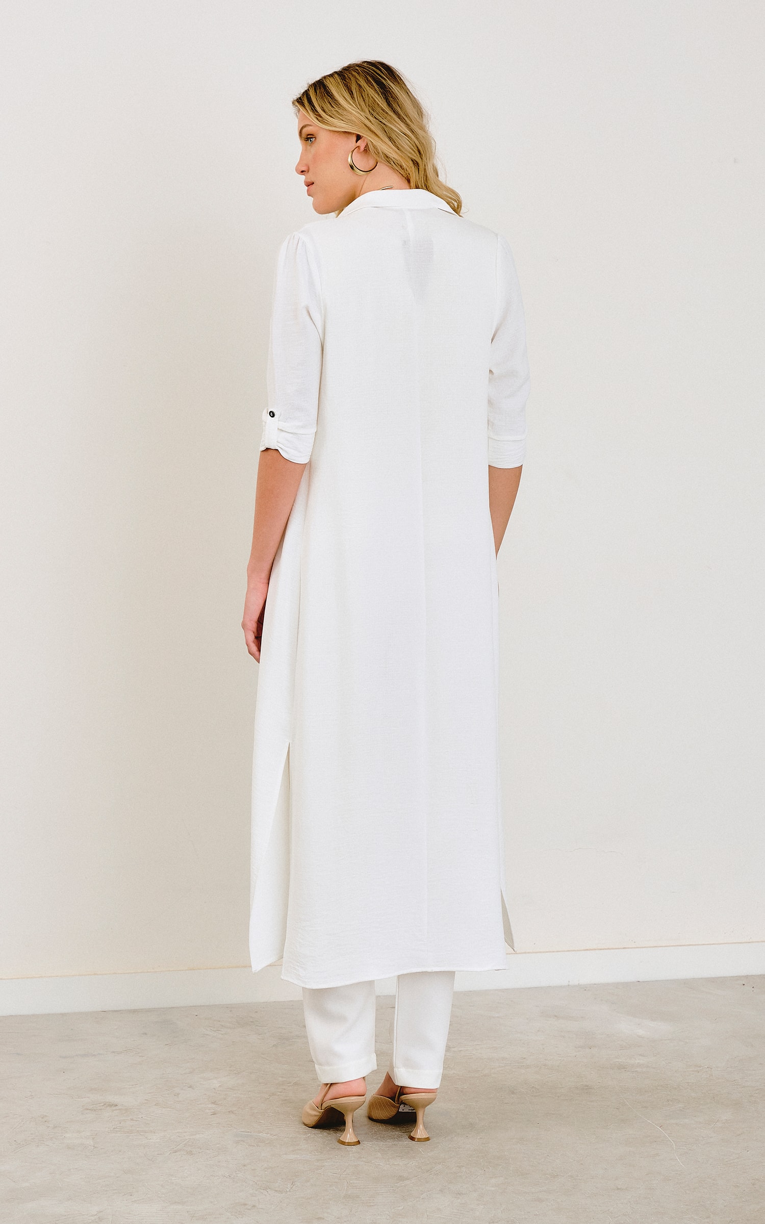 Chemise Resort Off White
