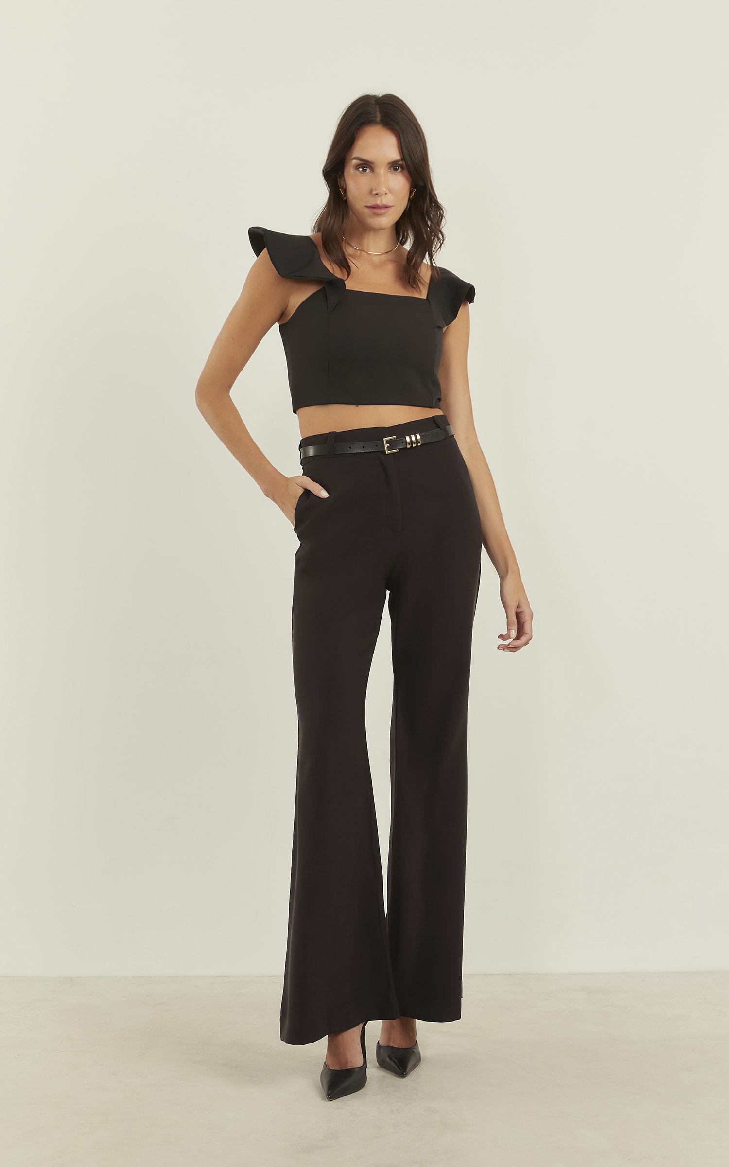 Cropped Anoitecer Alça Babados Preto