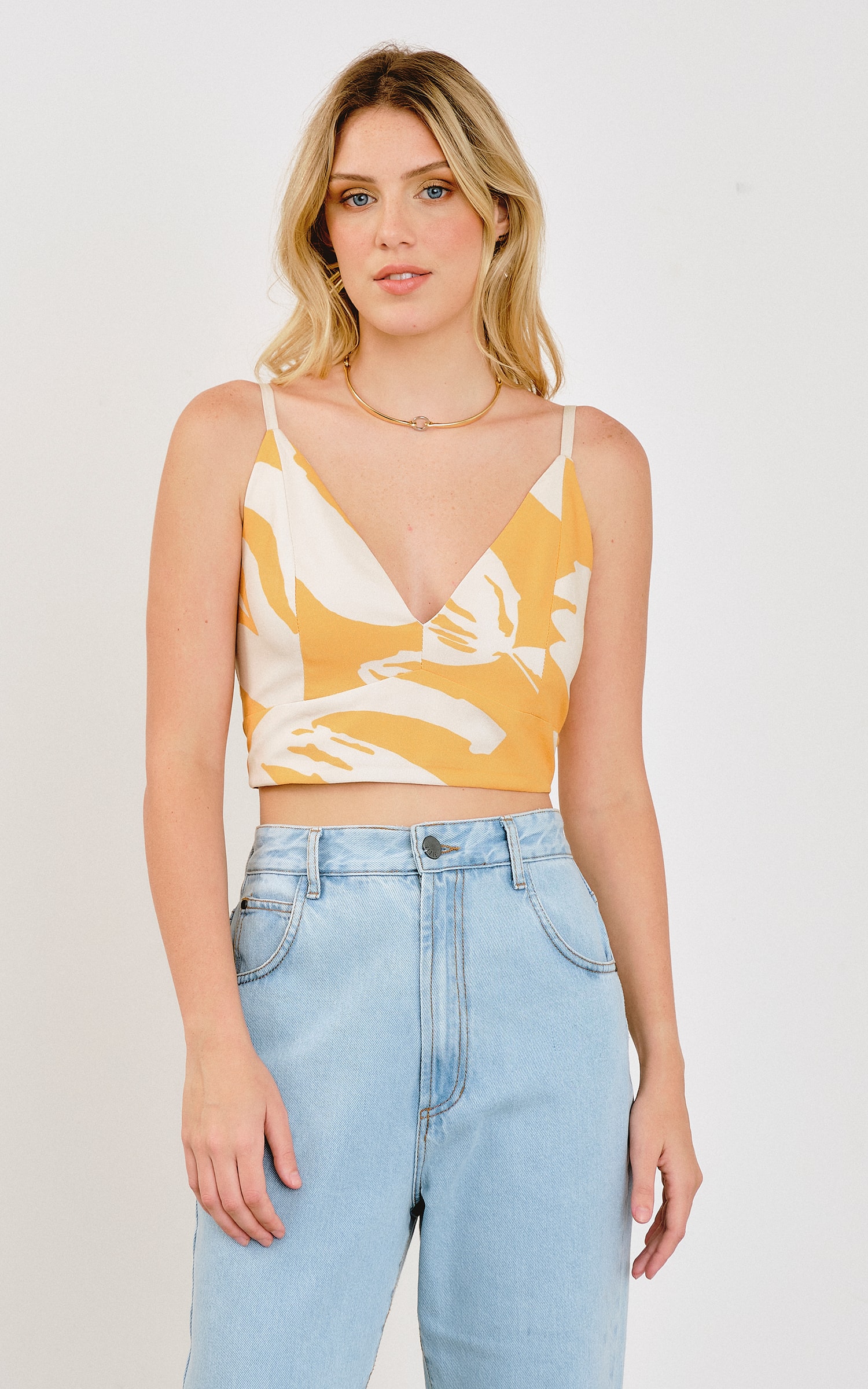 Cropped Bonjour