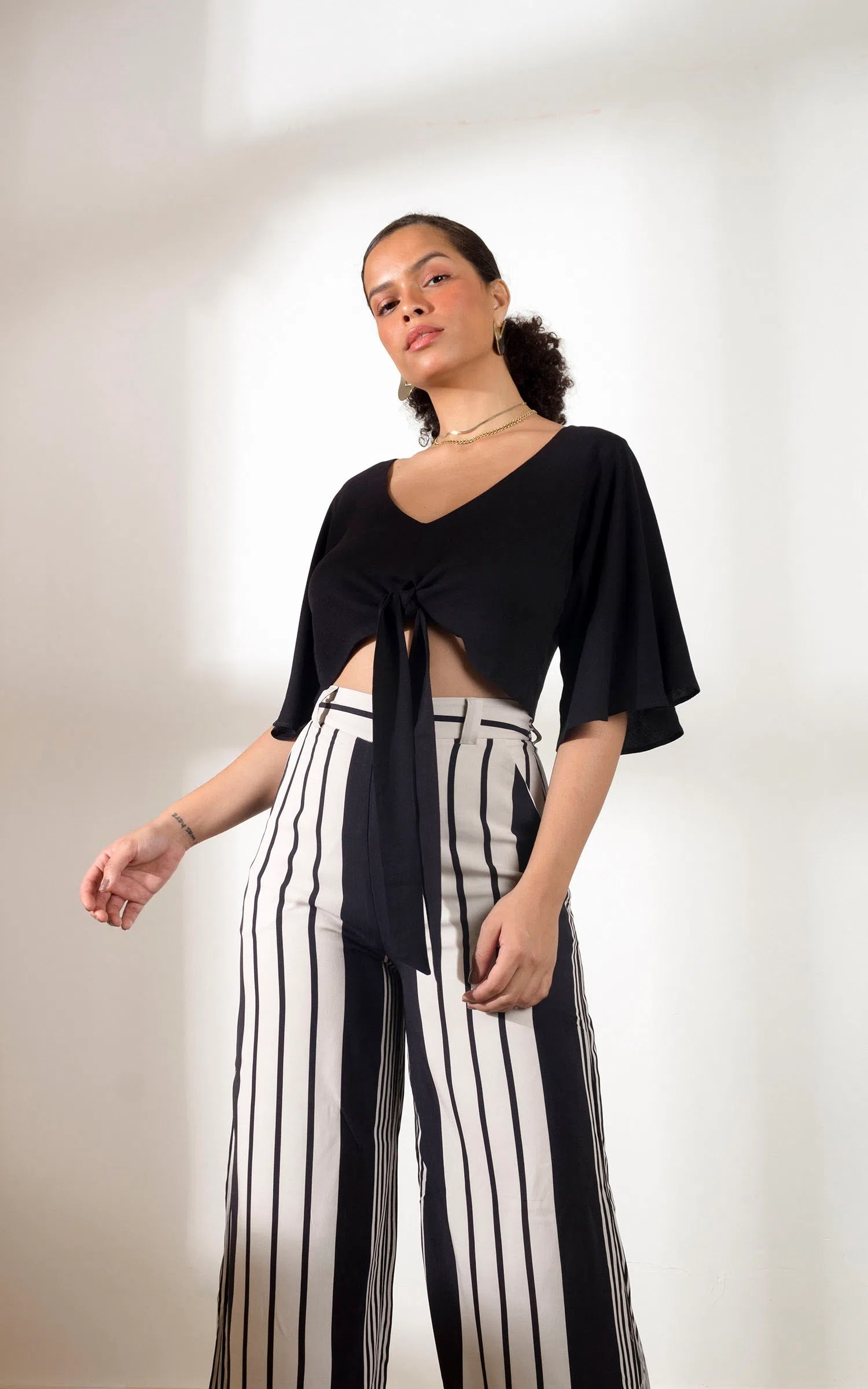 Cropped Clean Preto