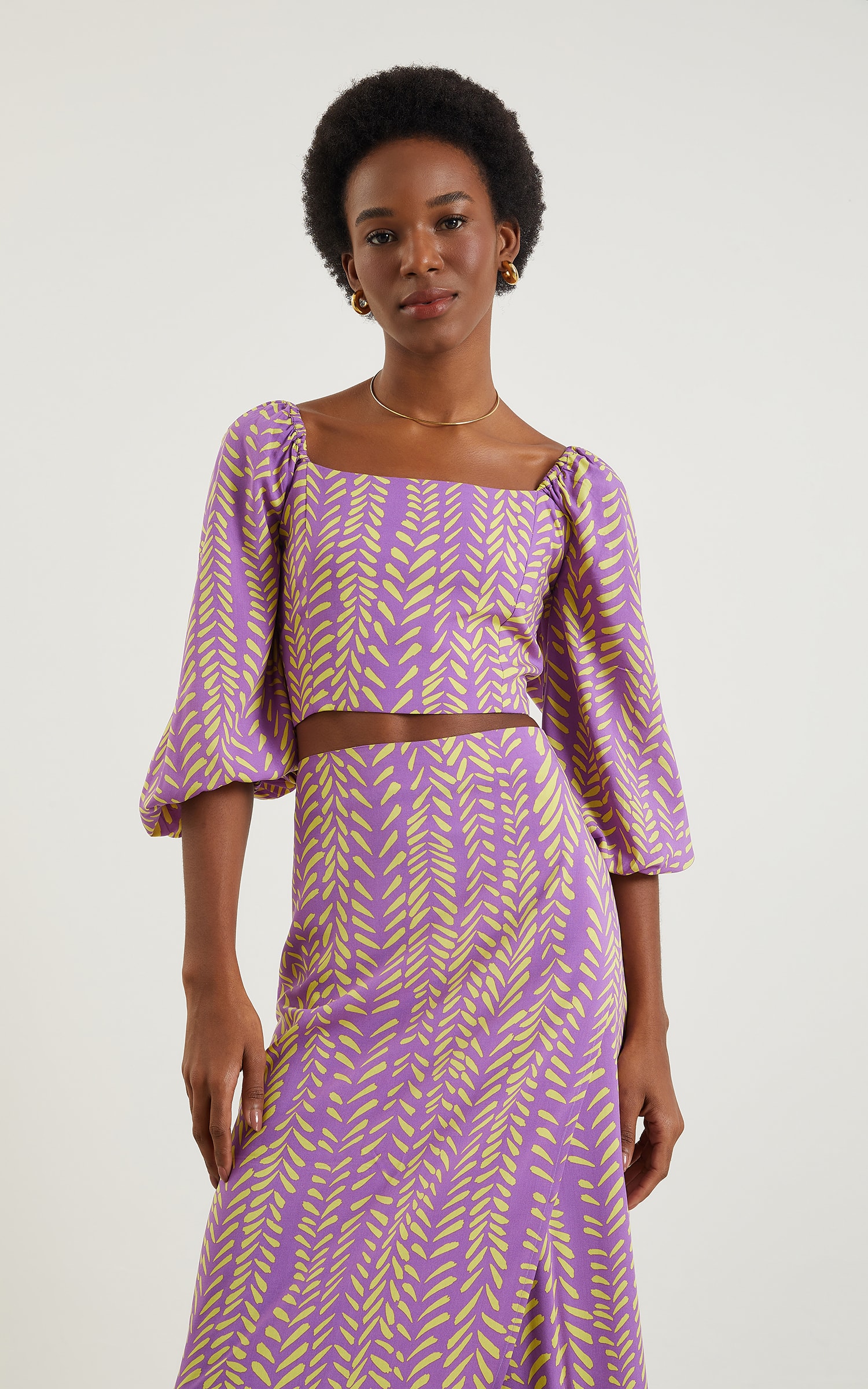 Cropped Colorir Manga Bufante Roxo